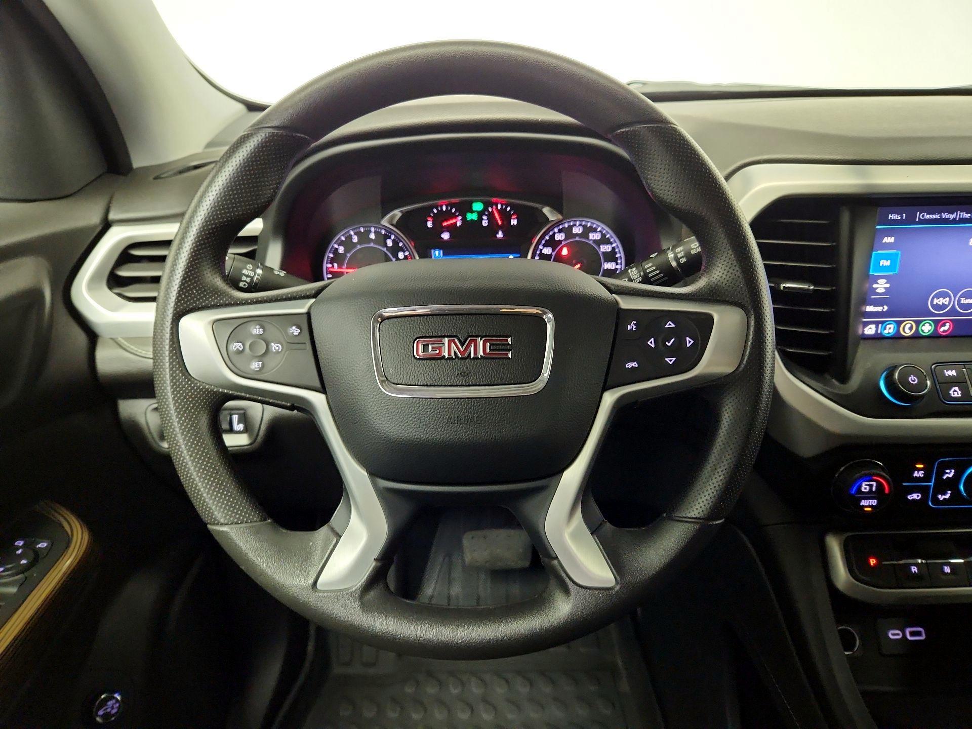 Thumbnail: 2023 GMC Acadia - 10