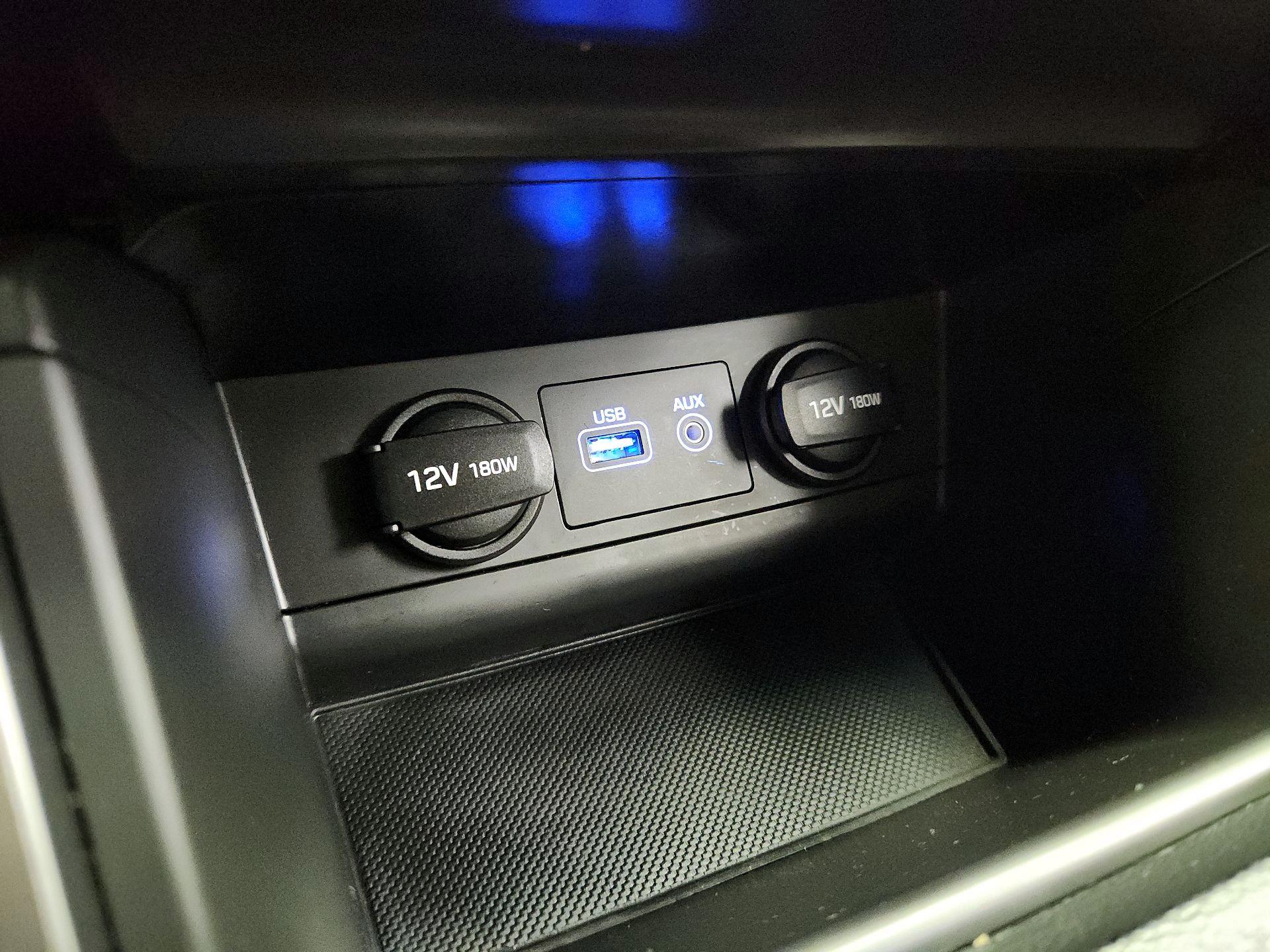 Thumbnail: 2016 Hyundai Sonata - 18