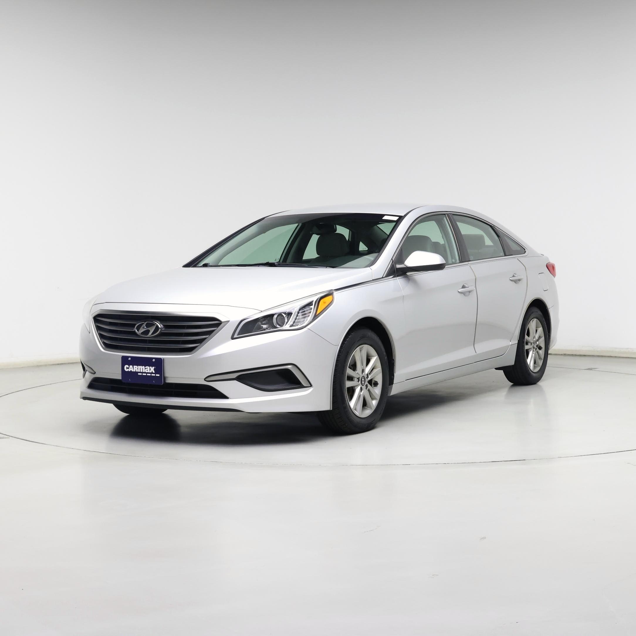 Thumbnail: 2016 Hyundai Sonata - 4