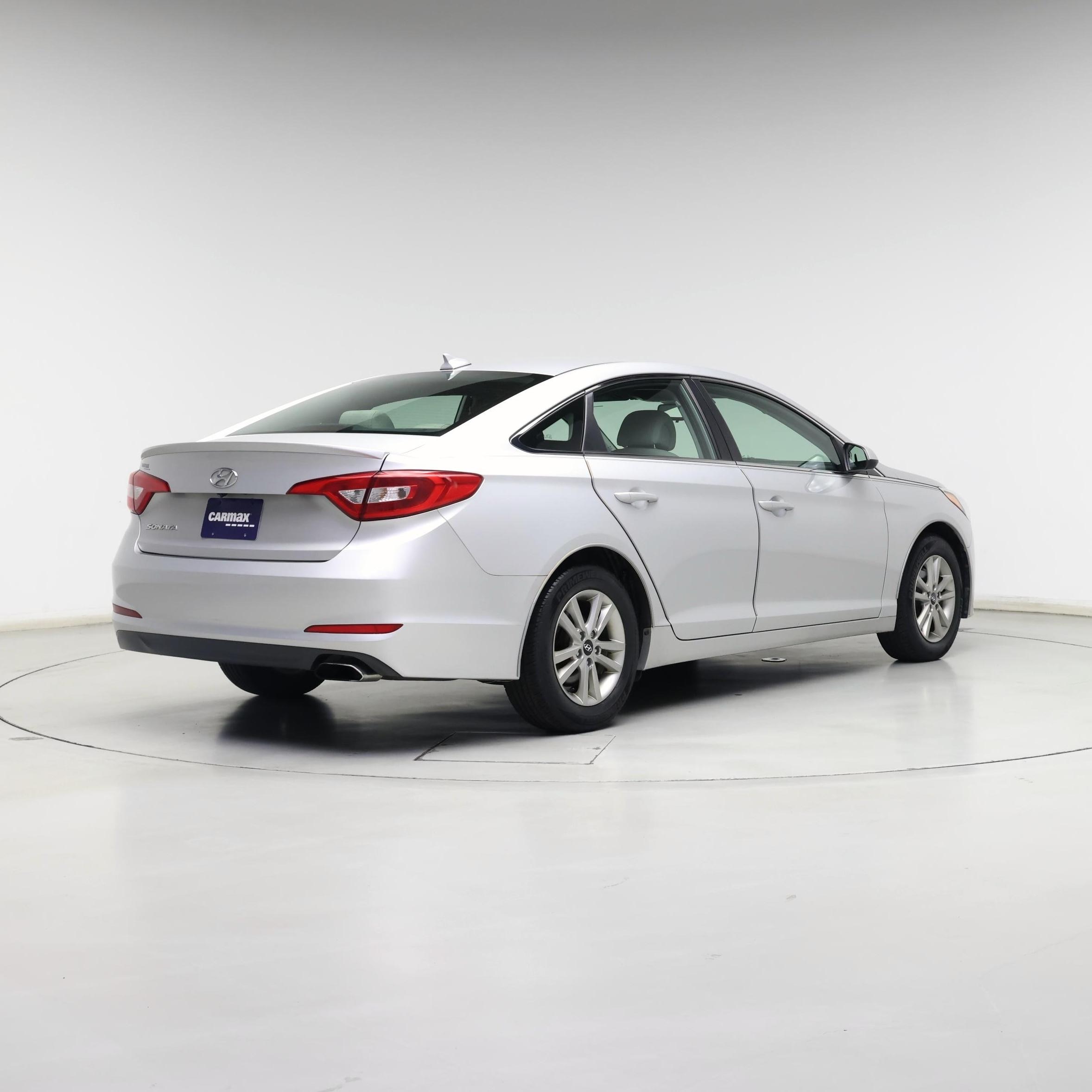 Thumbnail: 2016 Hyundai Sonata - 8