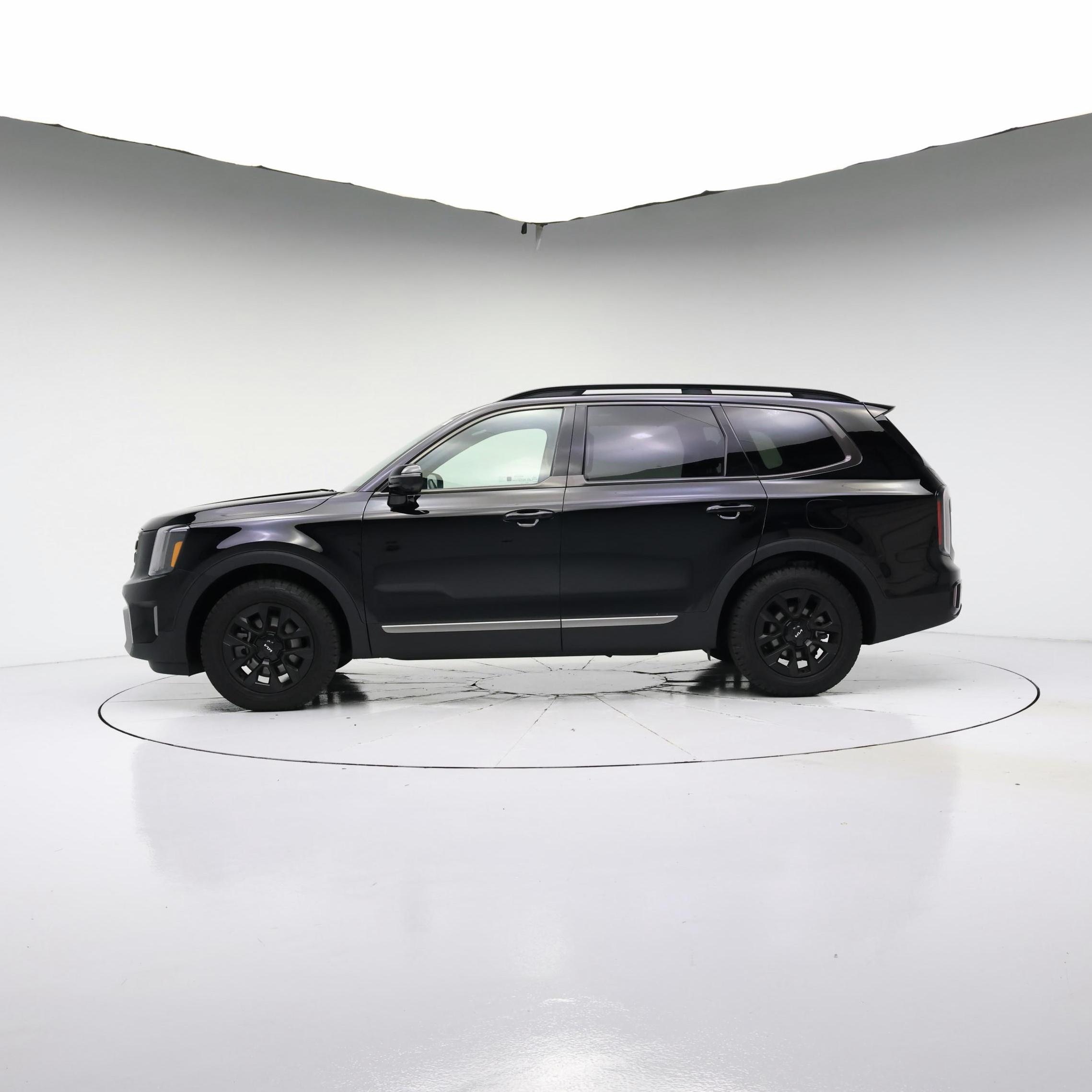 Thumbnail: 2023 Kia Telluride - 3