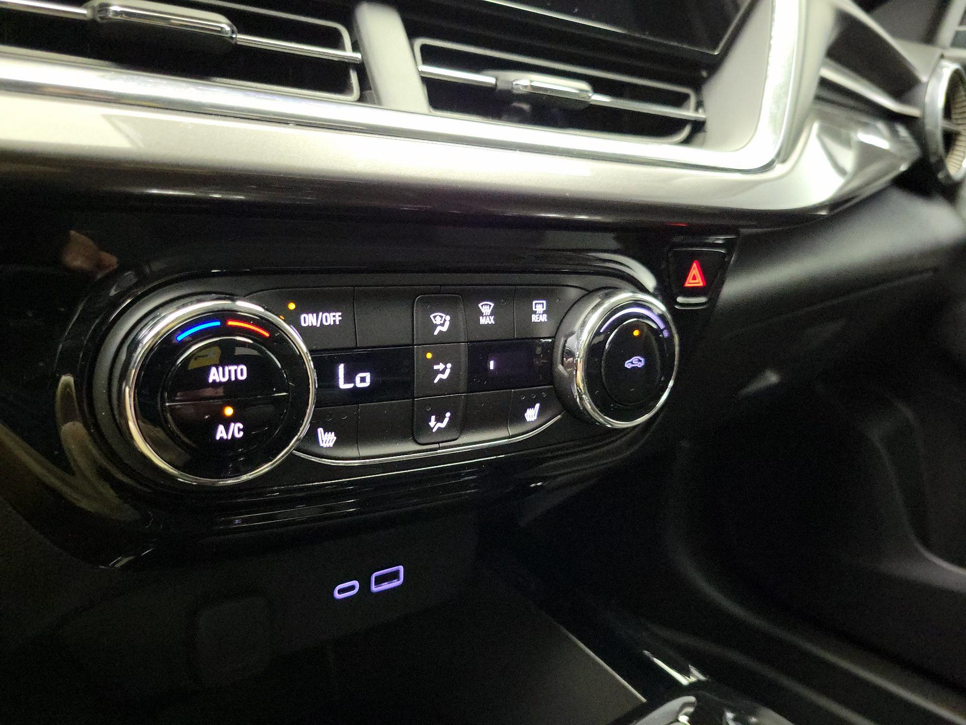 Thumbnail: 2025 Chevrolet Trax - 16