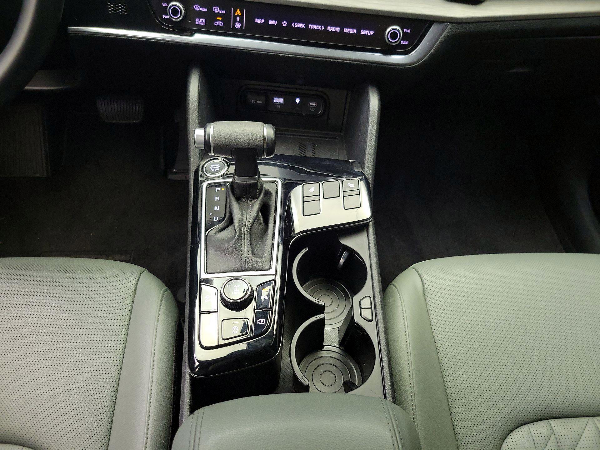 Thumbnail: 2023 Kia Sportage - 18