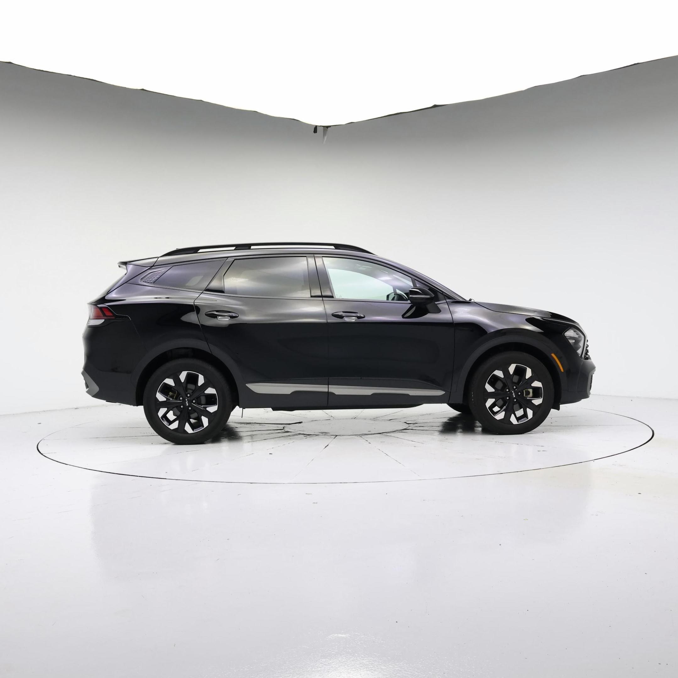 Thumbnail: 2023 Kia Sportage - 3