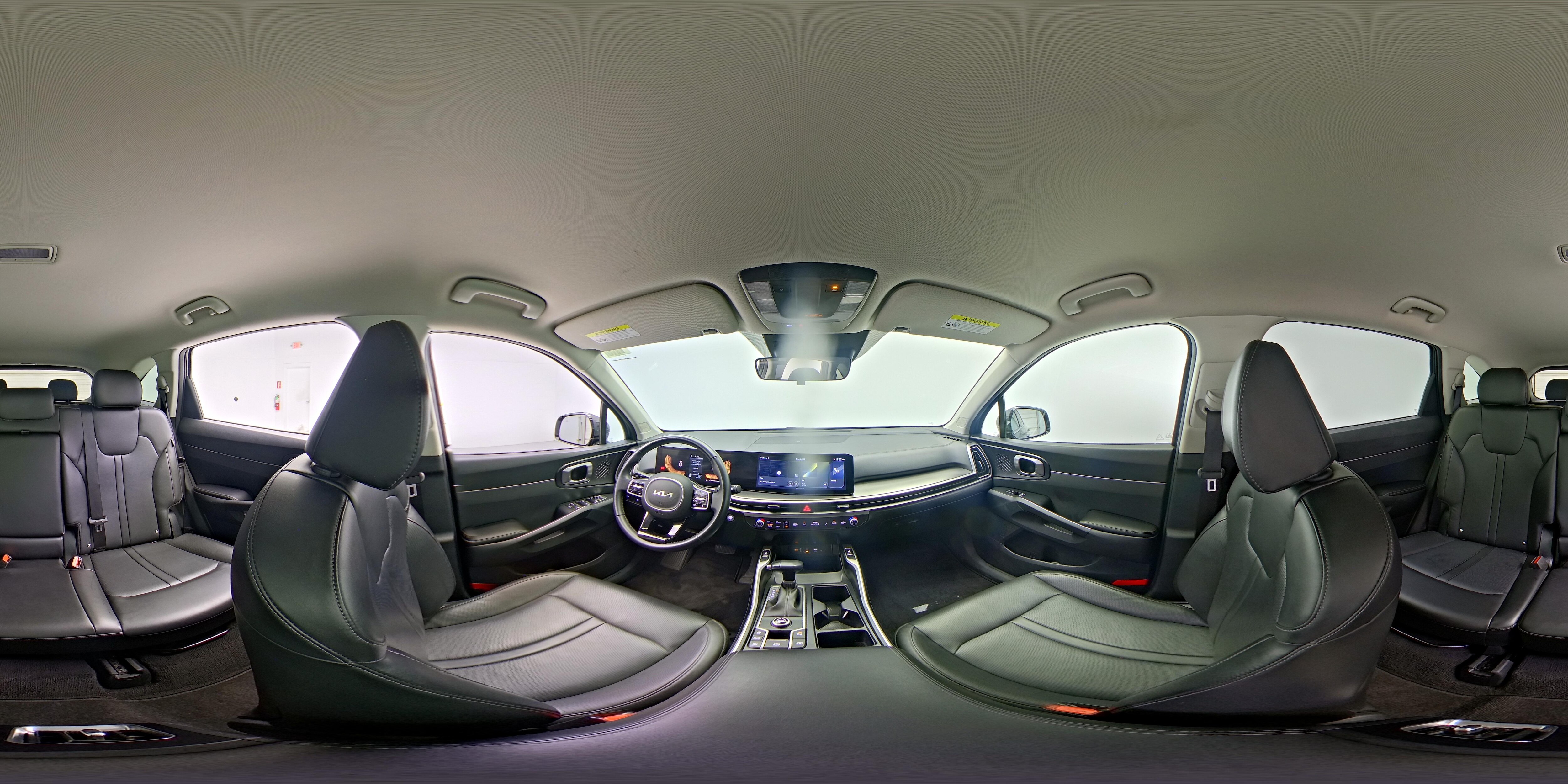 2024 Kia Sorento S - Photo 26