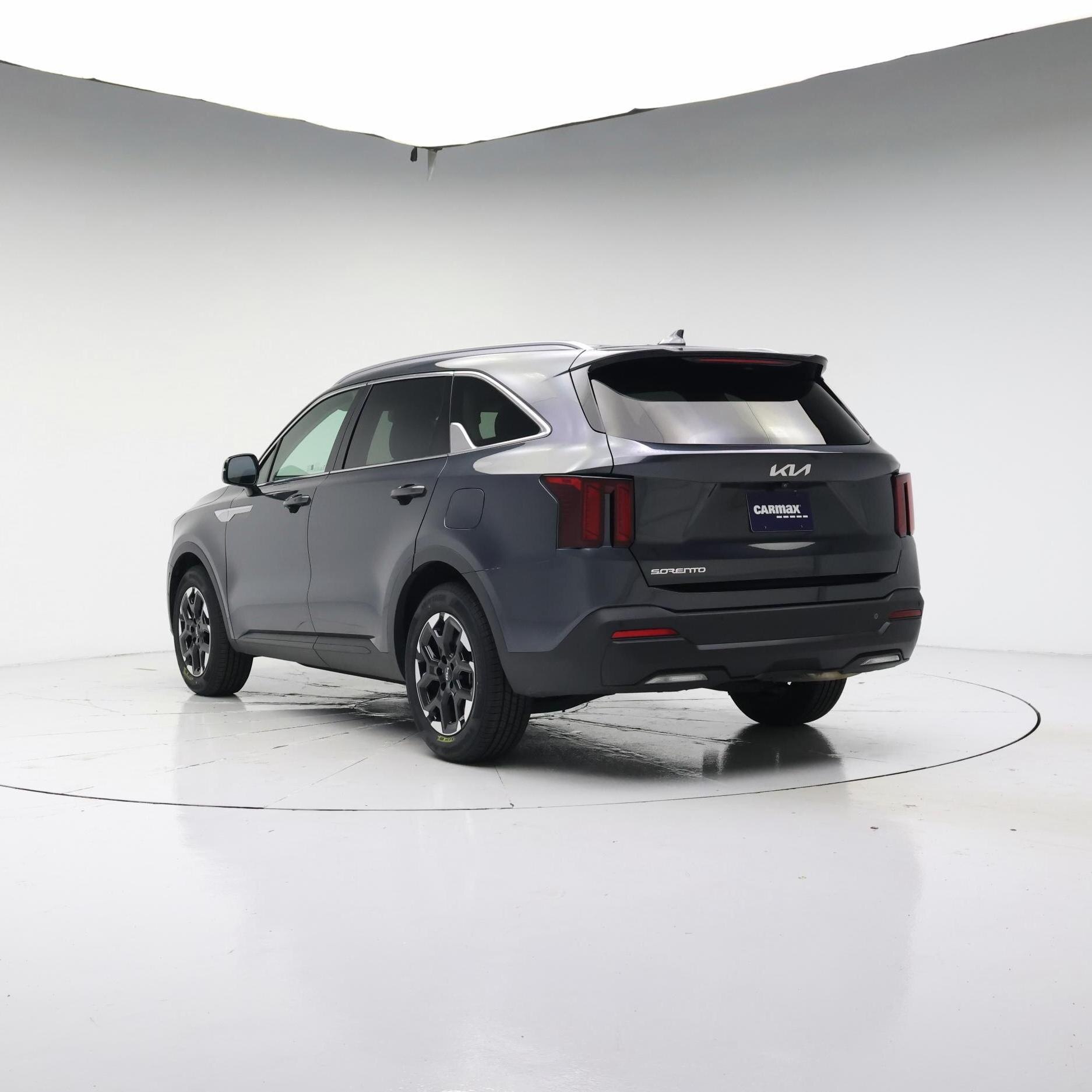 Thumbnail: 2024 Kia Sorento - 2