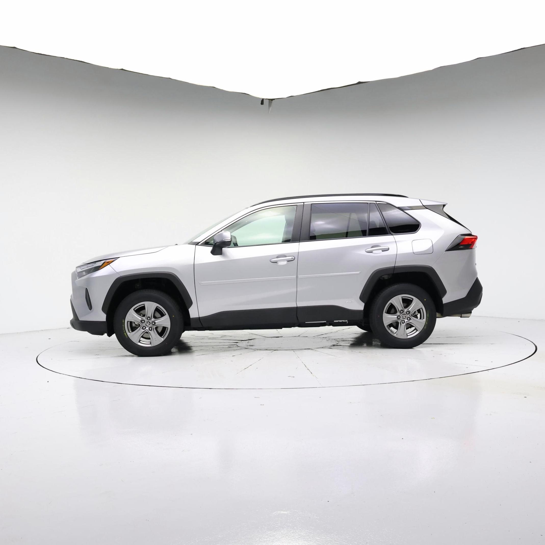 Thumbnail: 2024 Toyota RAV4 - 3
