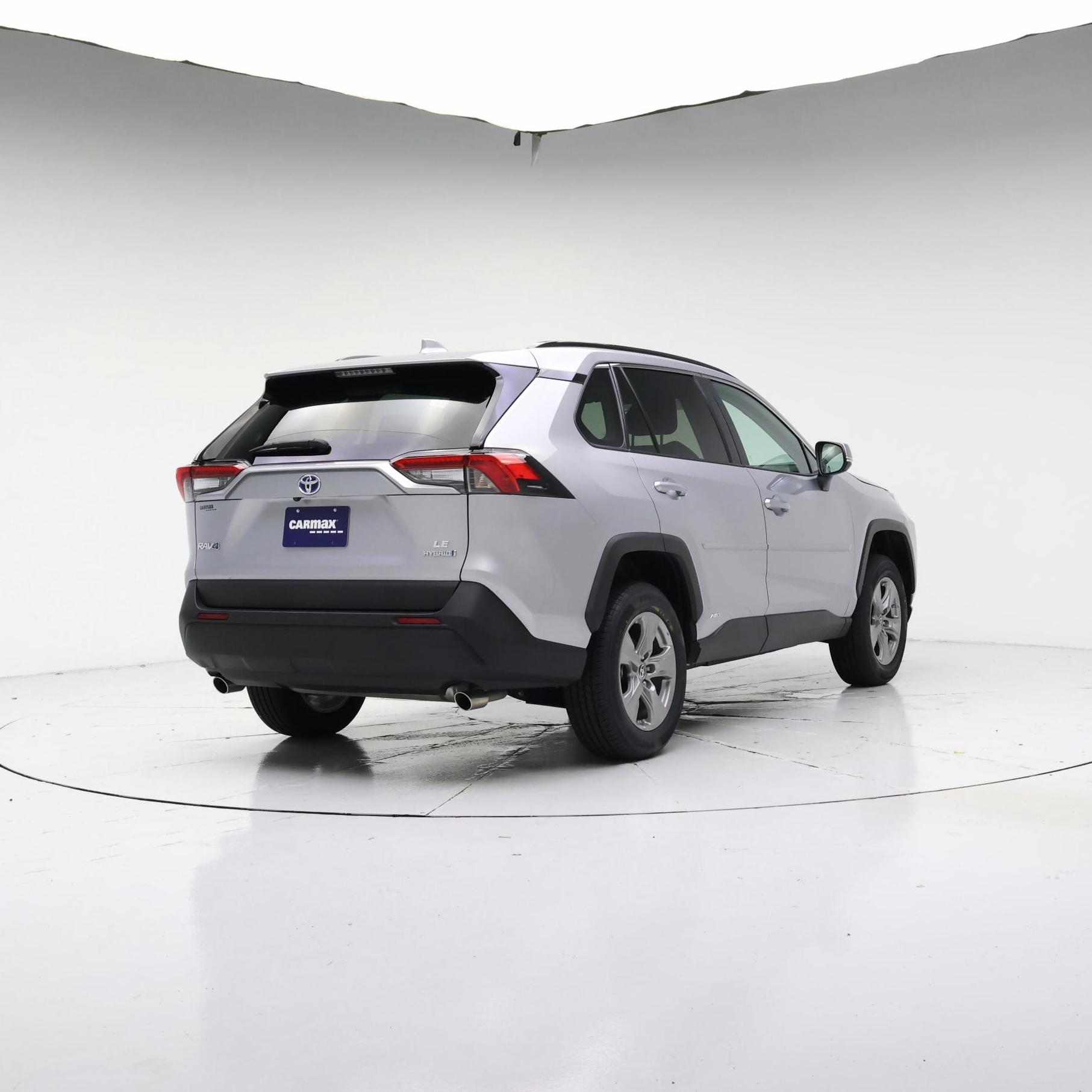 Thumbnail: 2024 Toyota RAV4 - 8