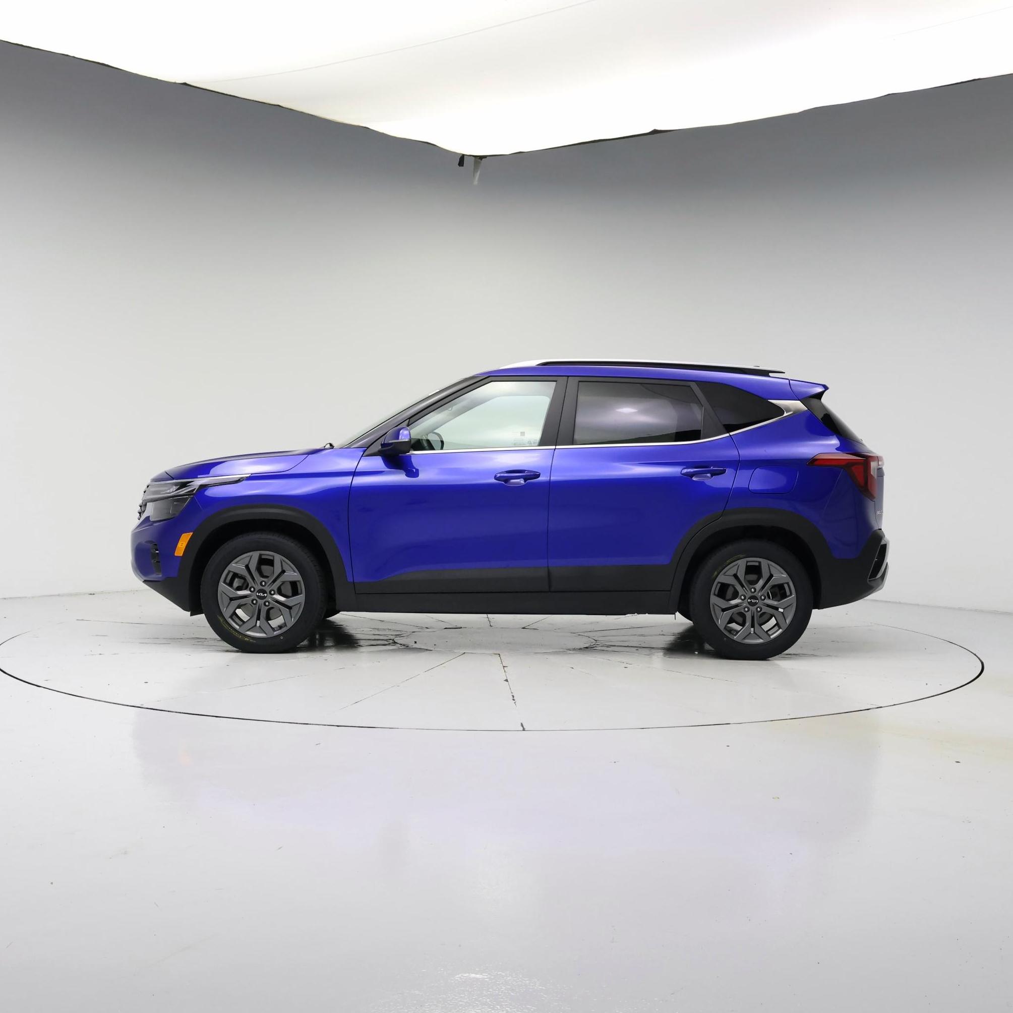 Thumbnail: 2024 Kia Seltos - 7