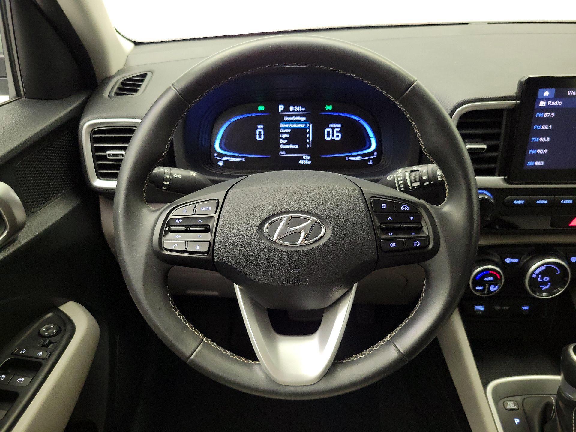 Thumbnail: 2025 Hyundai Venue - 10