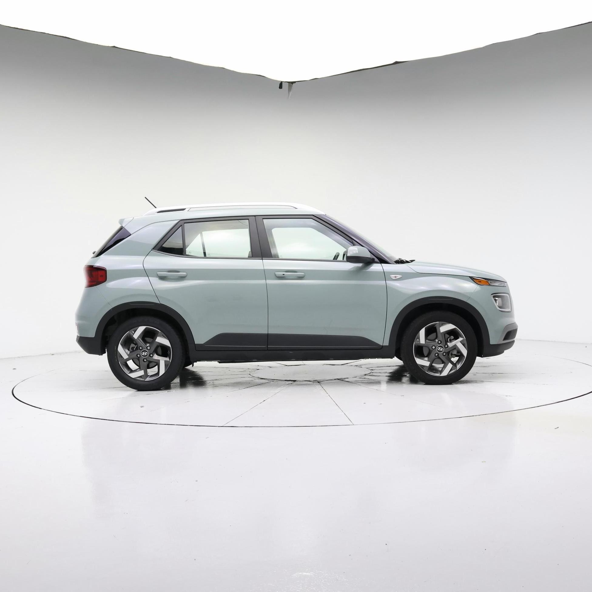 Thumbnail: 2025 Hyundai Venue - 7