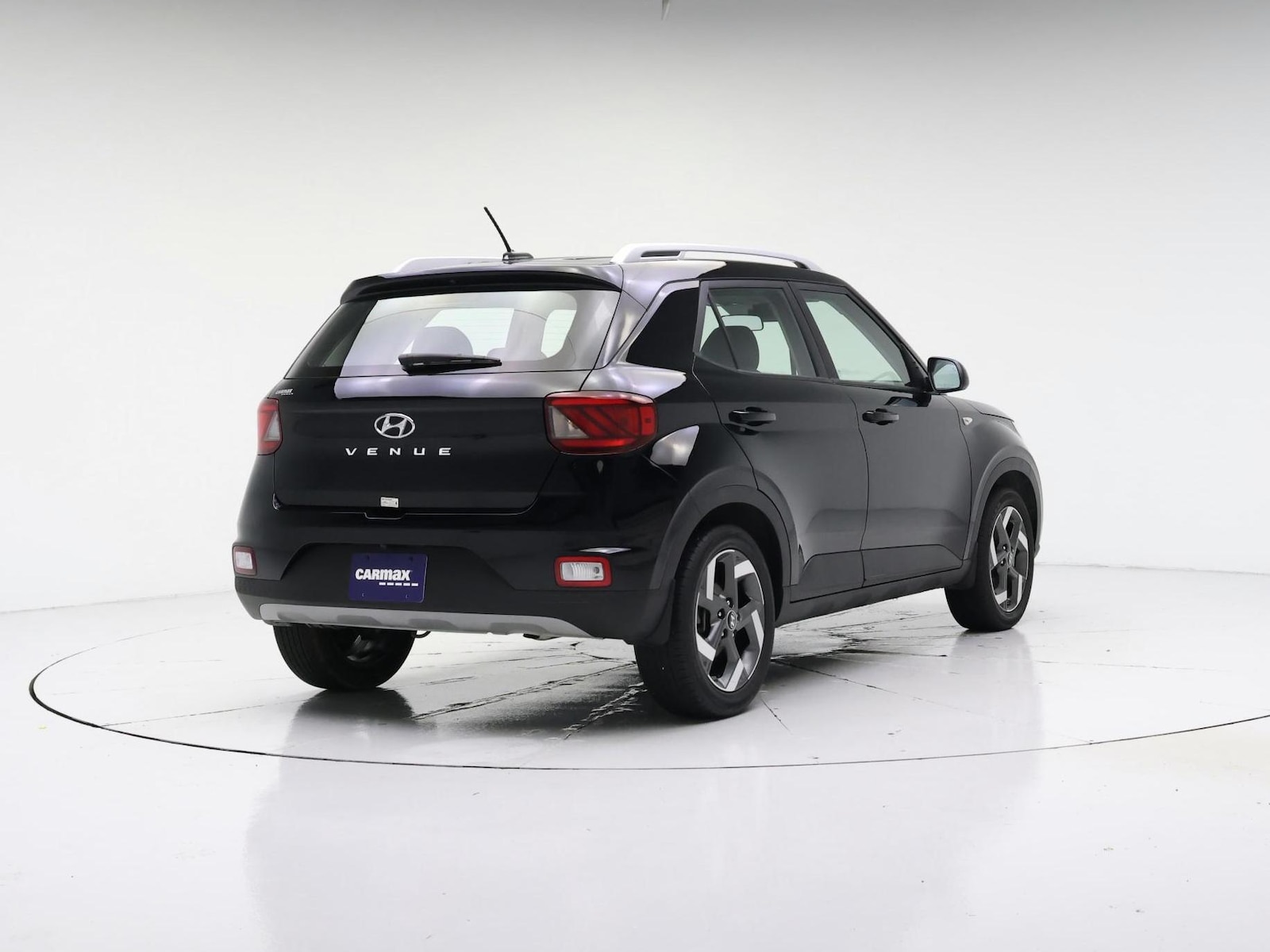 2024 Hyundai Venue SEL - Photo 5