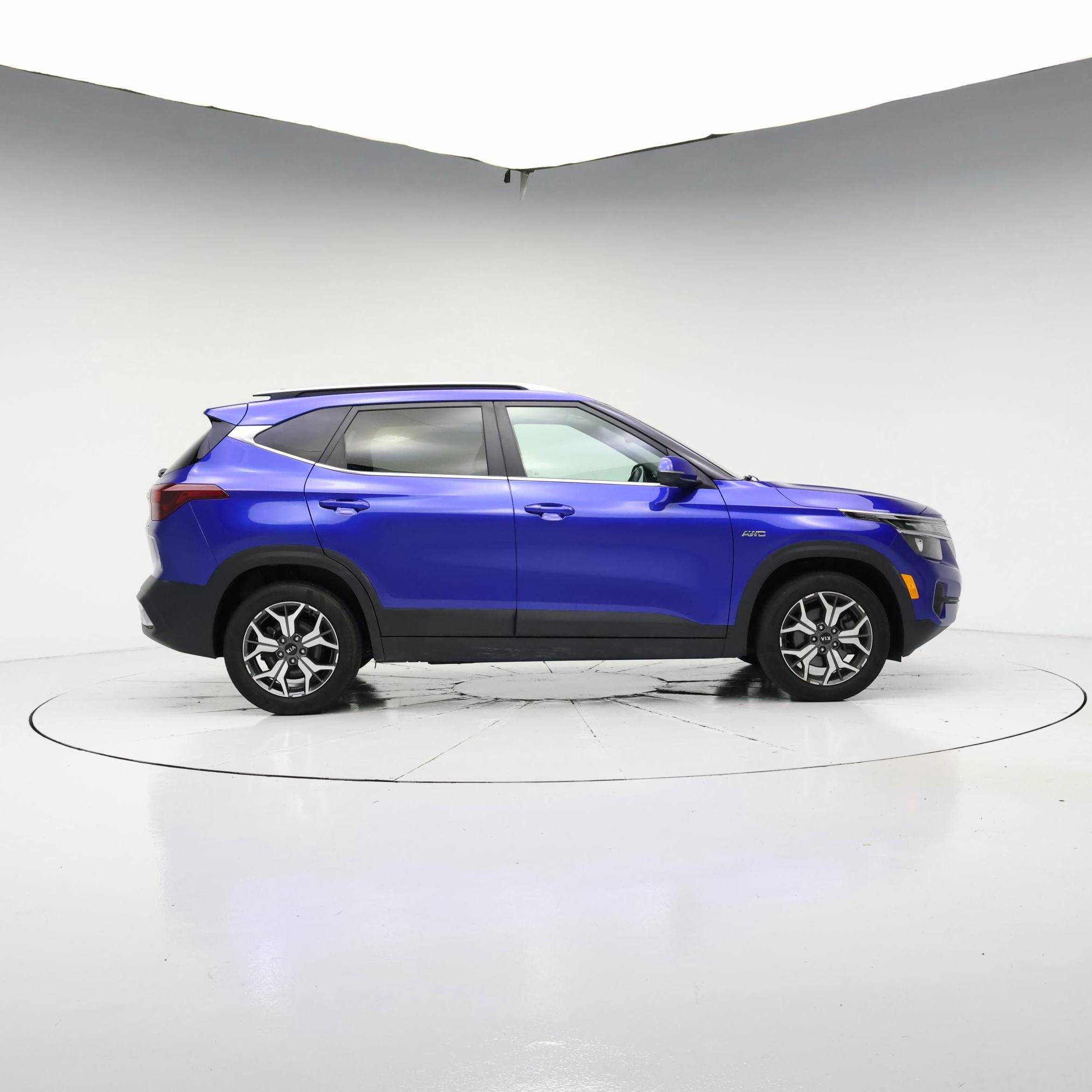 Thumbnail: 2021 Kia Seltos - 3