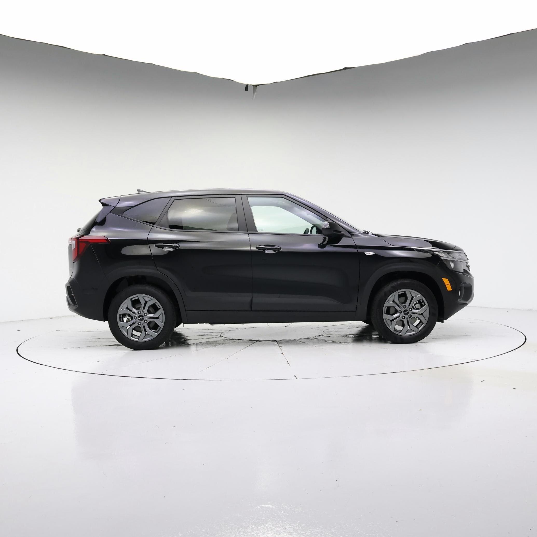 Thumbnail: 2025 Kia Seltos - 7