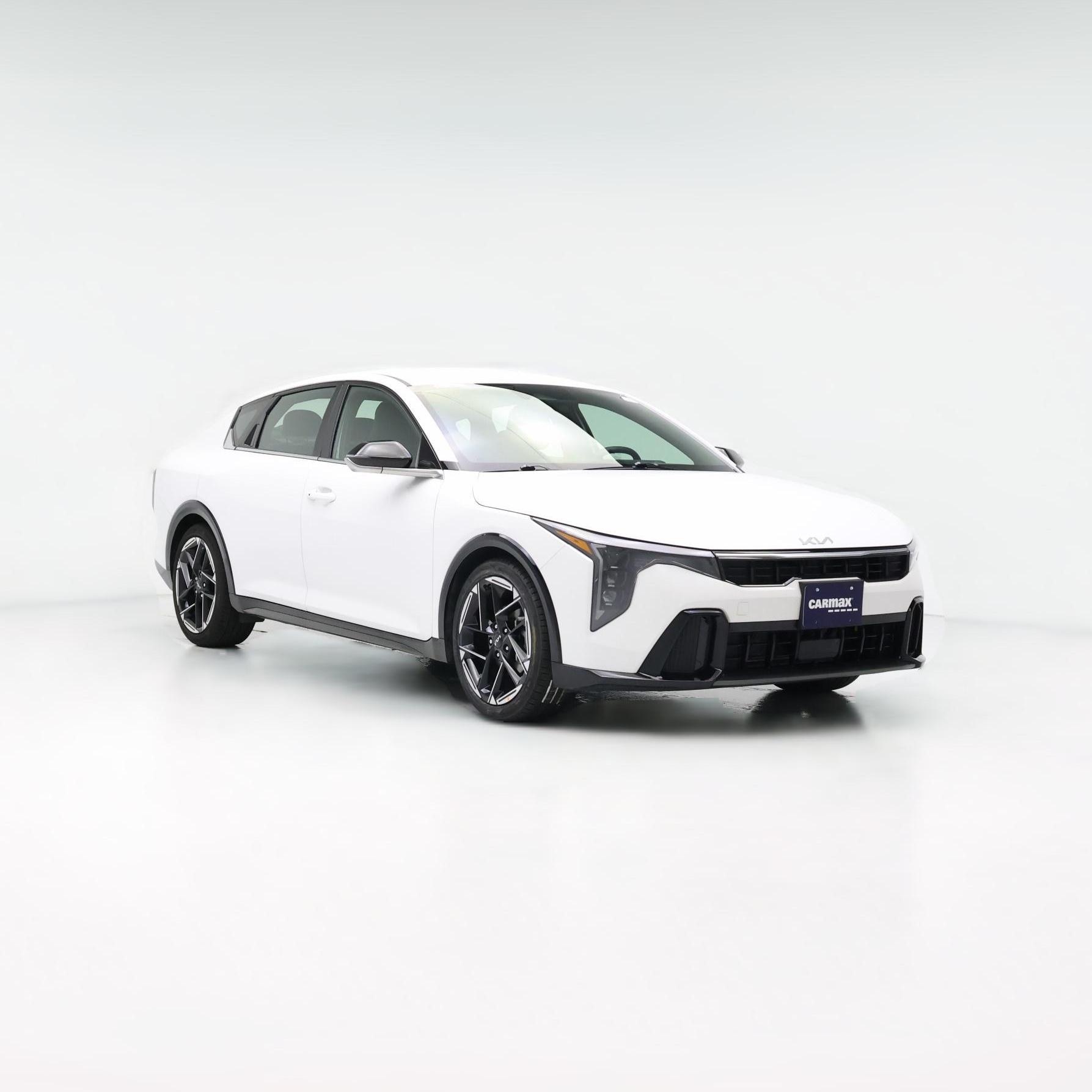 Thumbnail: 2025 Kia K4 - 1