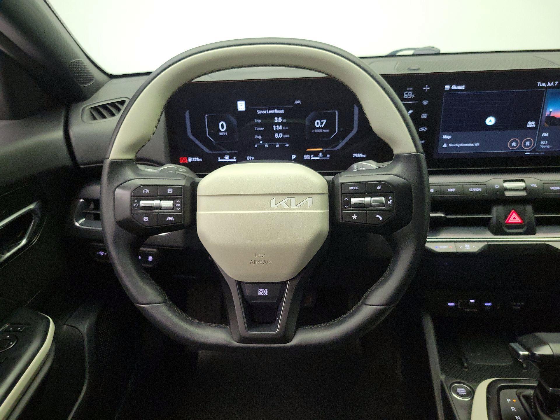 Thumbnail: 2025 Kia K4 - 10