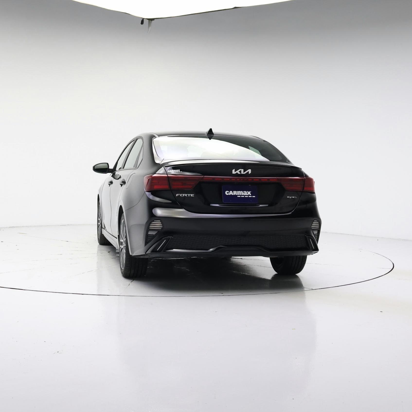 Thumbnail: 2024 Kia Forte - 6
