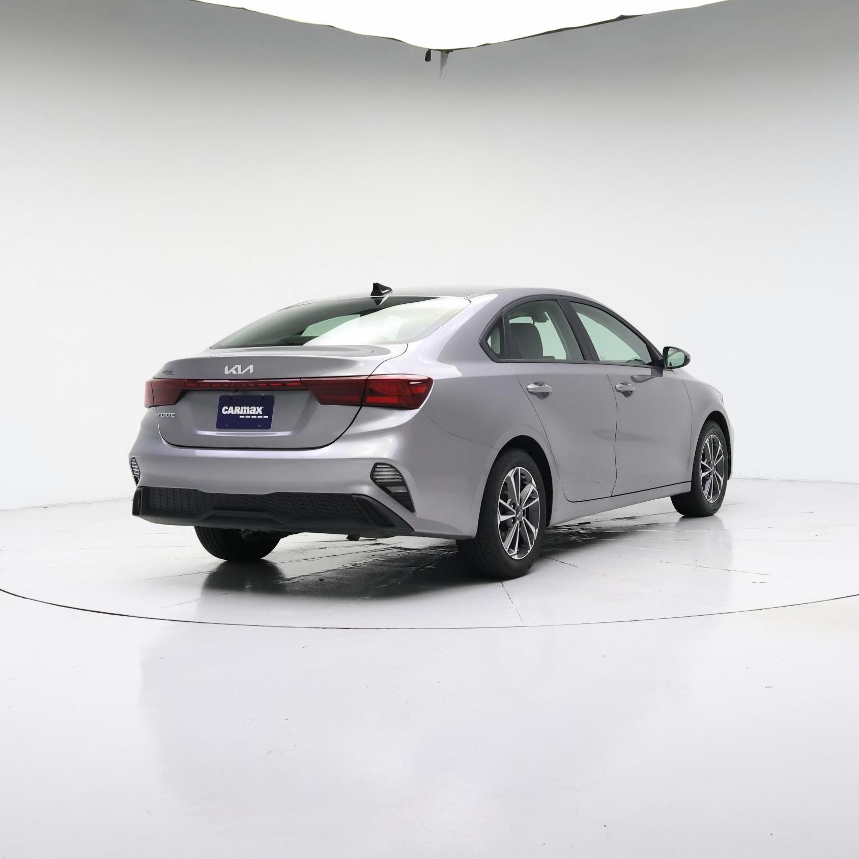 Thumbnail: 2024 Kia Forte - 4