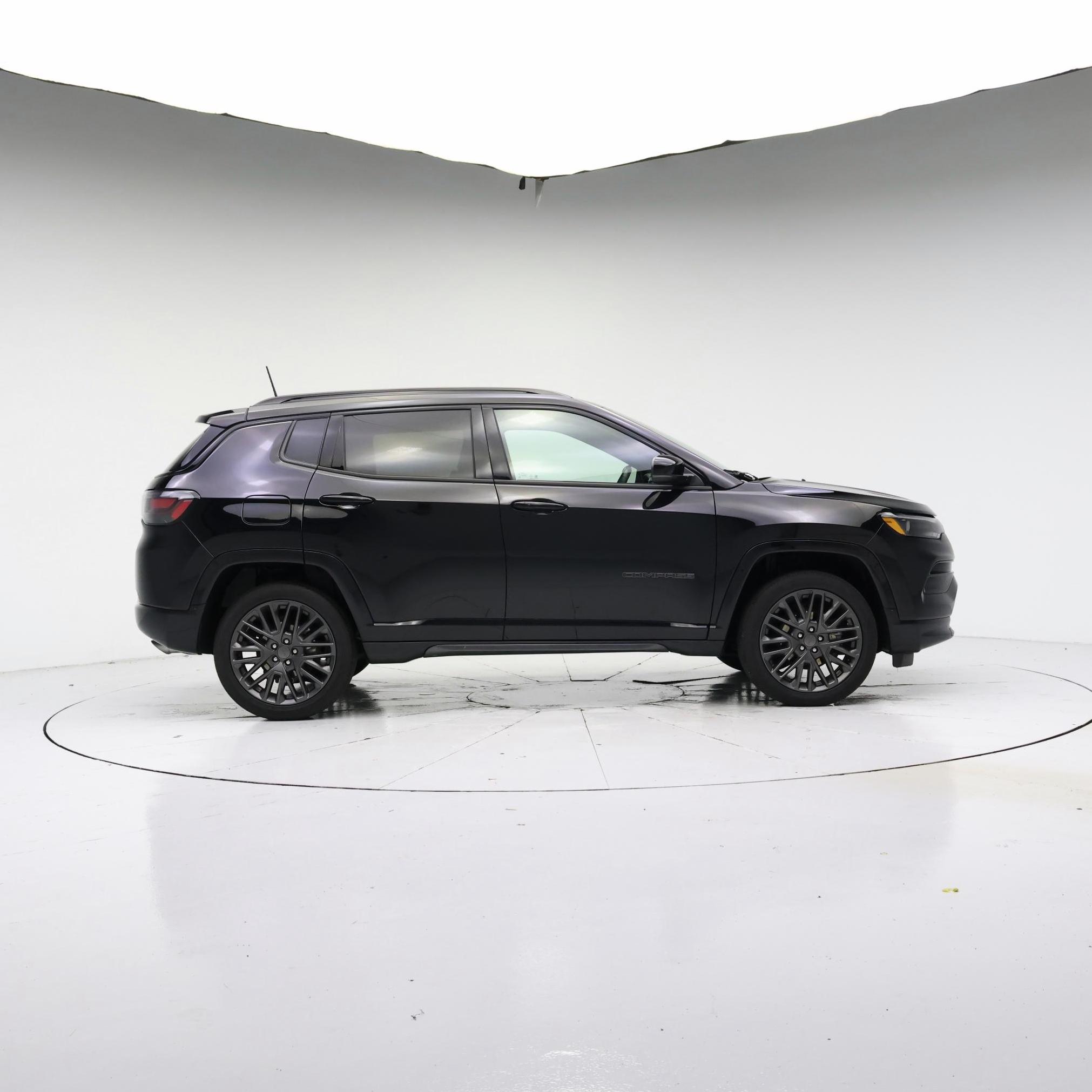 Thumbnail: 2022 Jeep Compass - 3