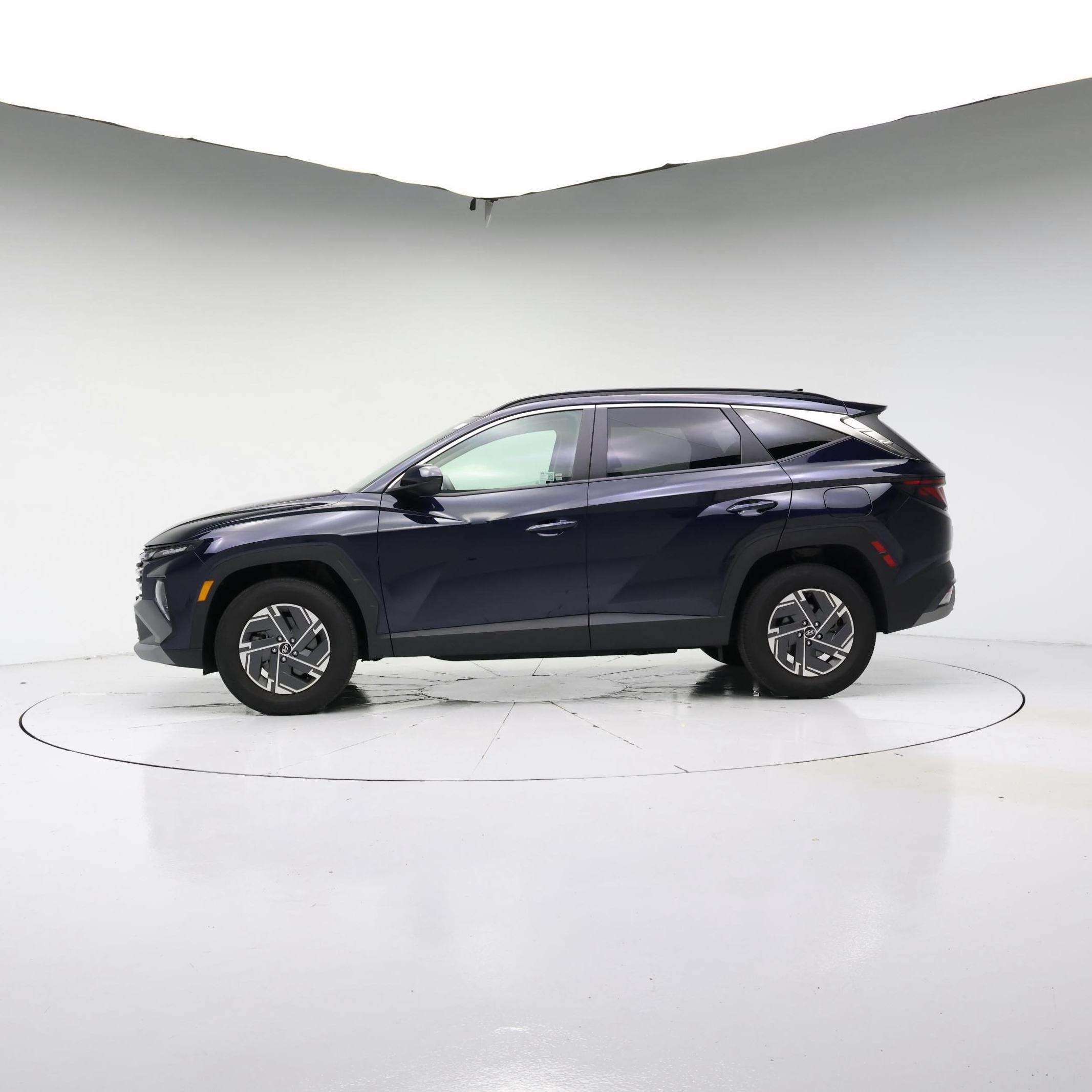 Thumbnail: 2025 Hyundai Tucson - 3