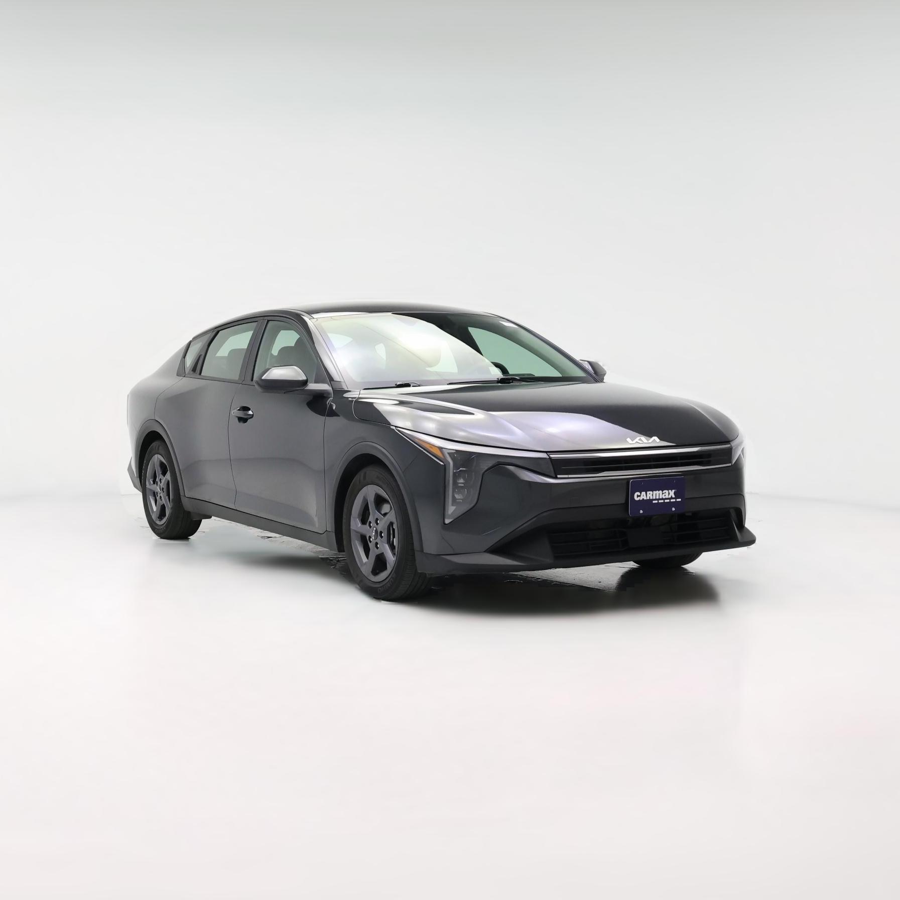 Thumbnail: 2025 Kia K4 - 1