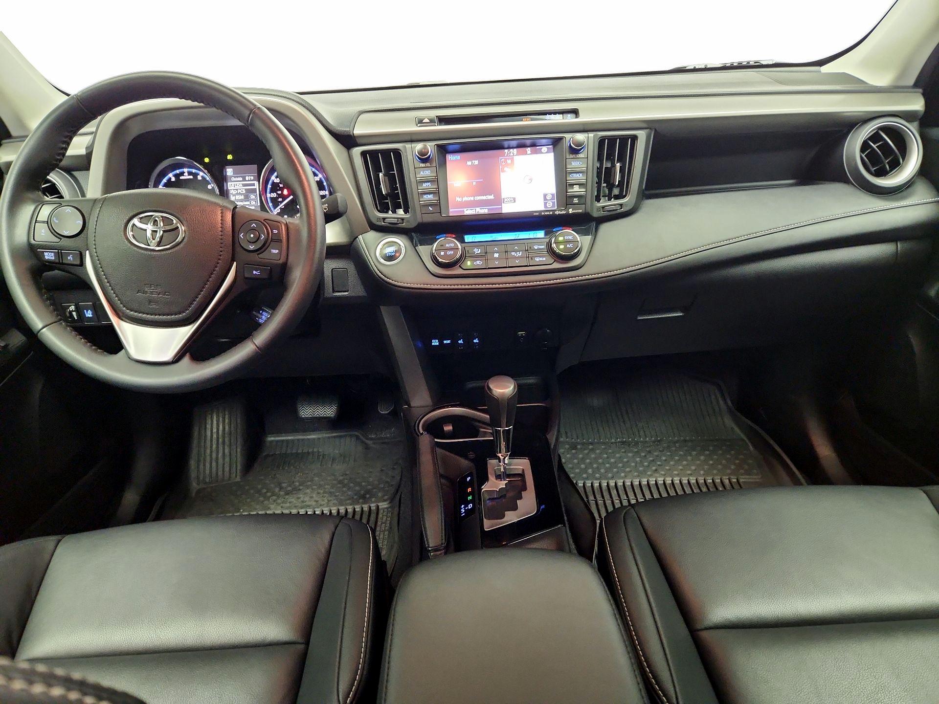 Thumbnail: 2017 Toyota RAV4 - 9