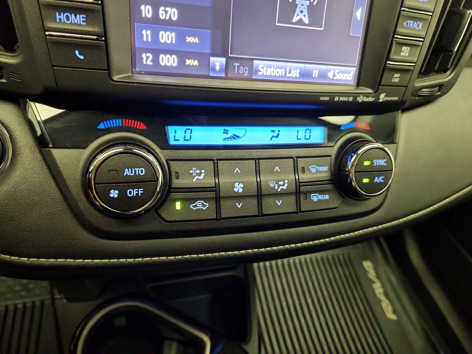 Thumbnail: 2017 Toyota RAV4 - 17