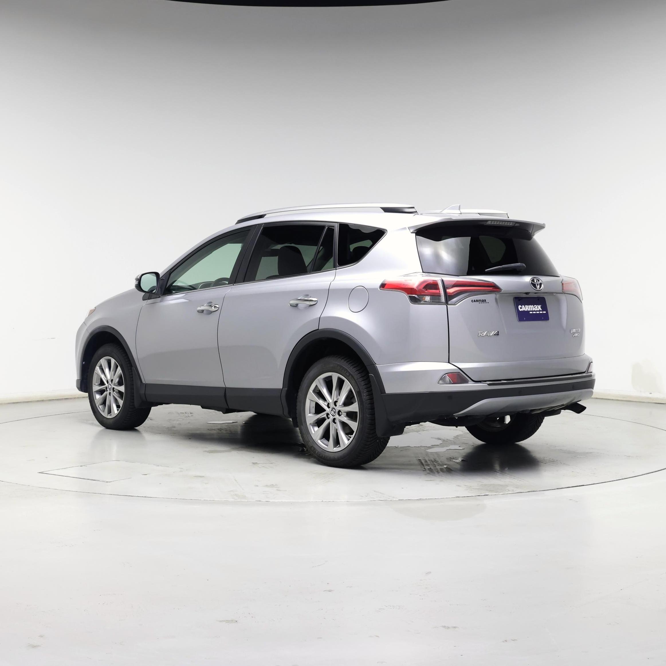 Thumbnail: 2017 Toyota RAV4 - 2