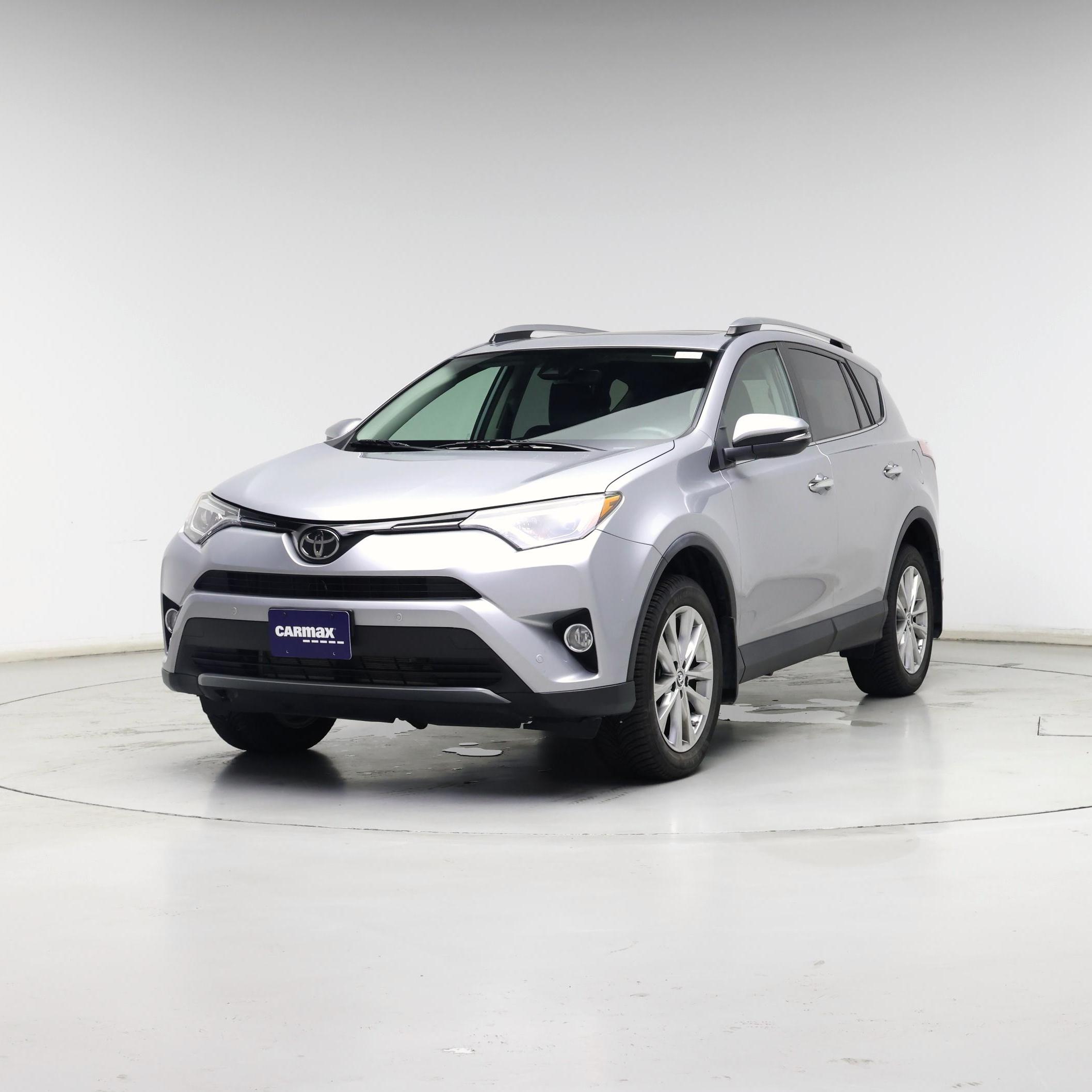 Thumbnail: 2017 Toyota RAV4 - 4