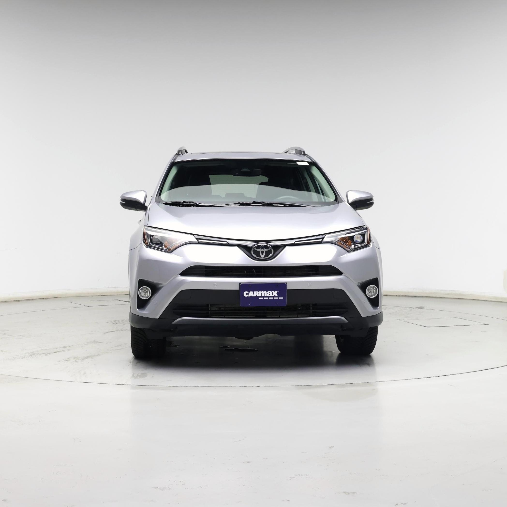 Thumbnail: 2017 Toyota RAV4 - 5