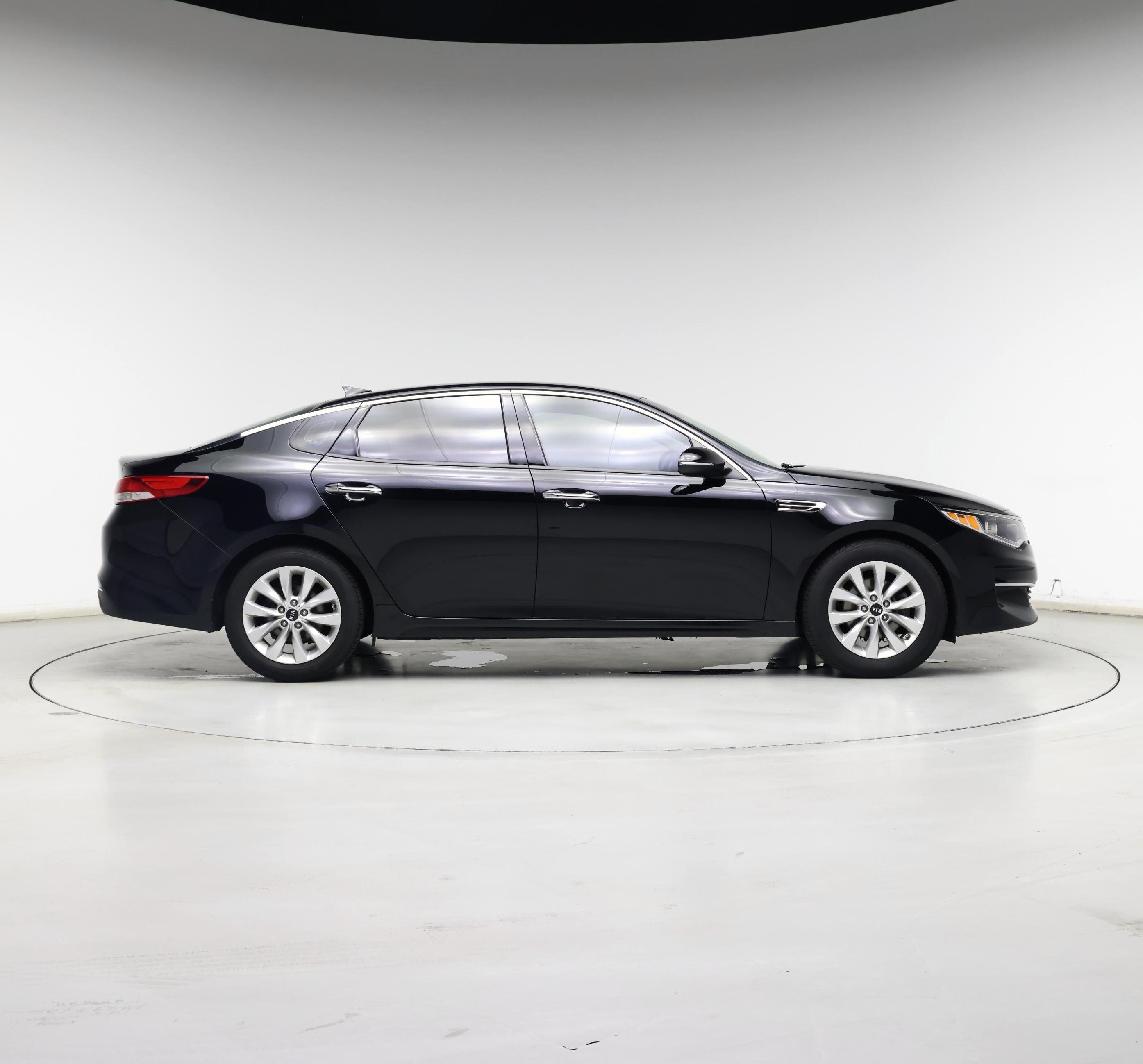 Thumbnail: 2018 Kia Optima - 7