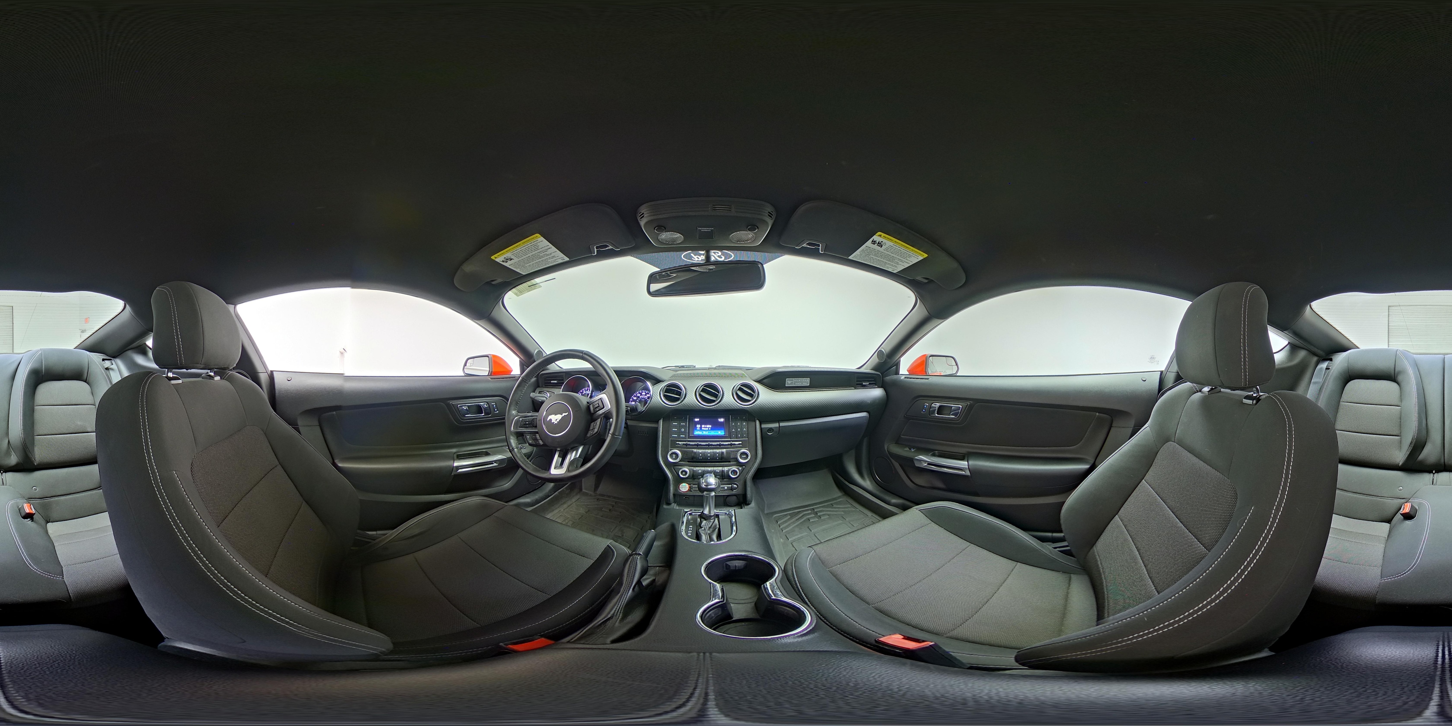 2015 Ford Mustang V6 - Photo 24