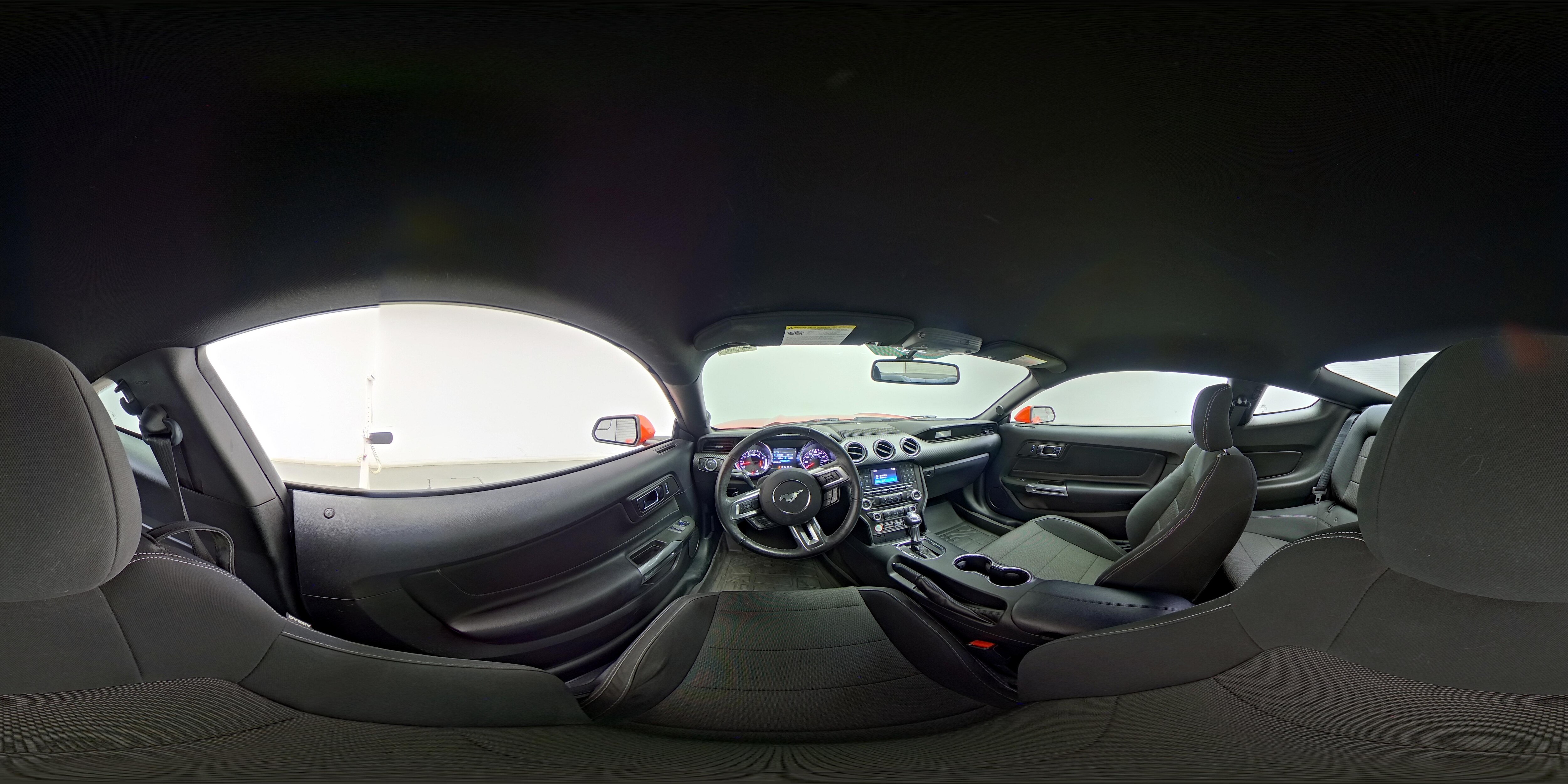 2015 Ford Mustang V6 - Photo 25