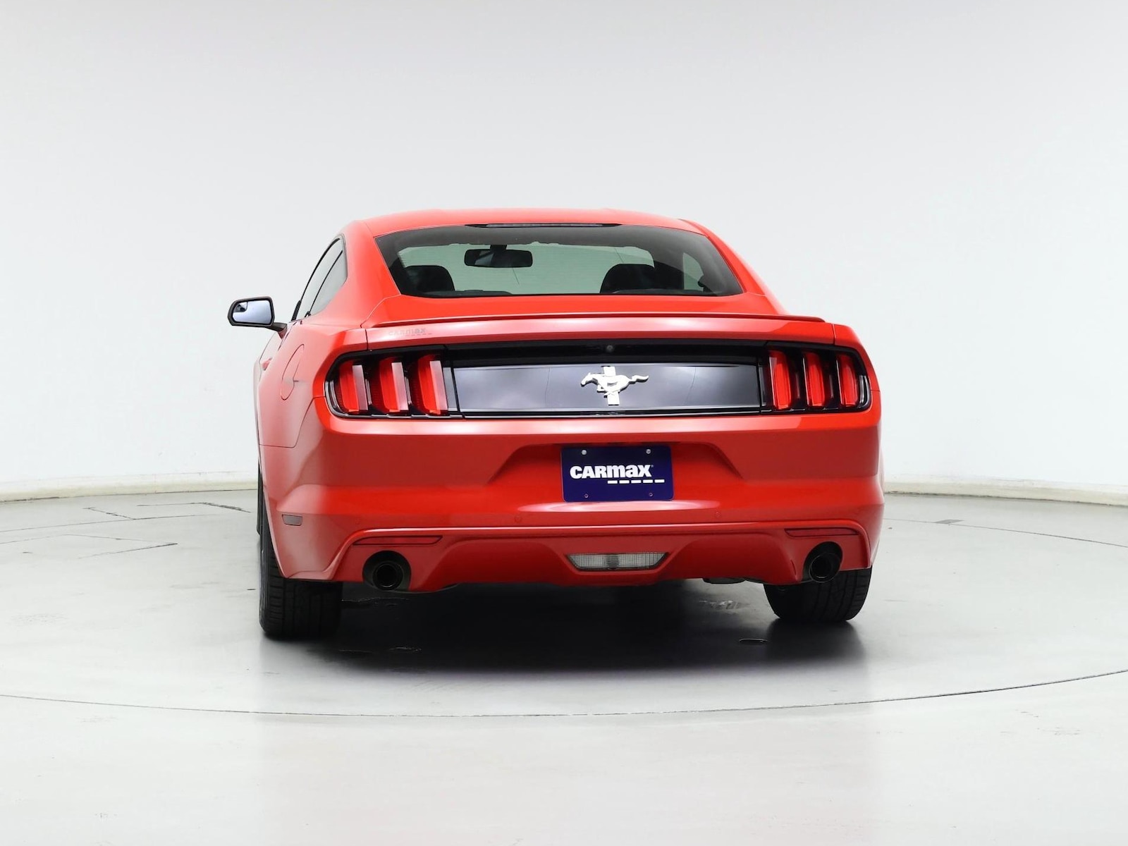 2015 Ford Mustang V6 - Photo 7