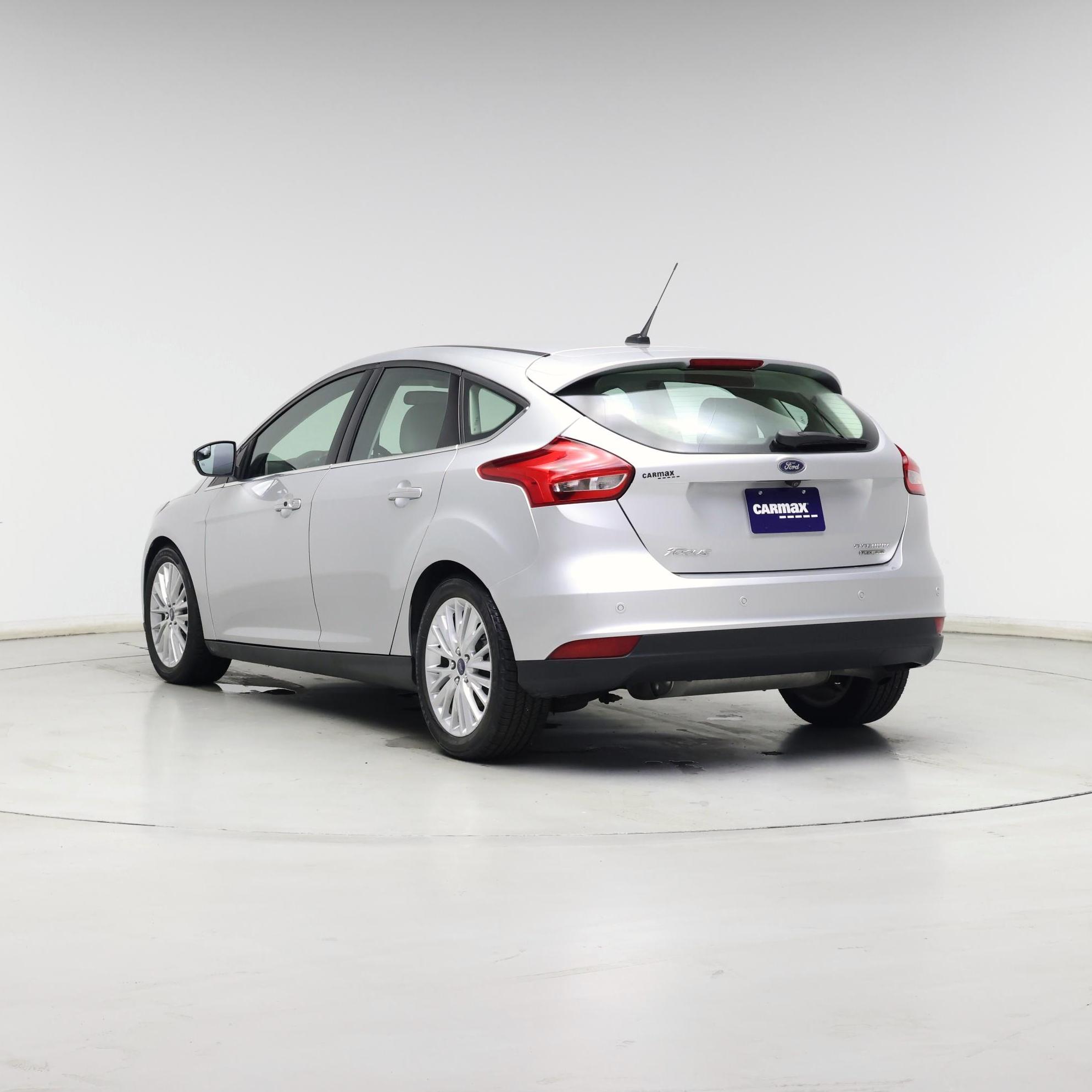 Thumbnail: 2015 Ford Focus - 2
