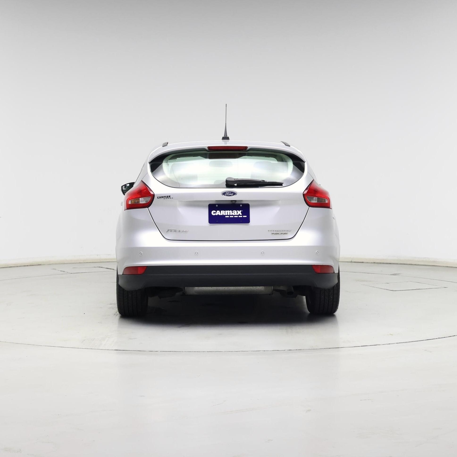 Thumbnail: 2015 Ford Focus - 6