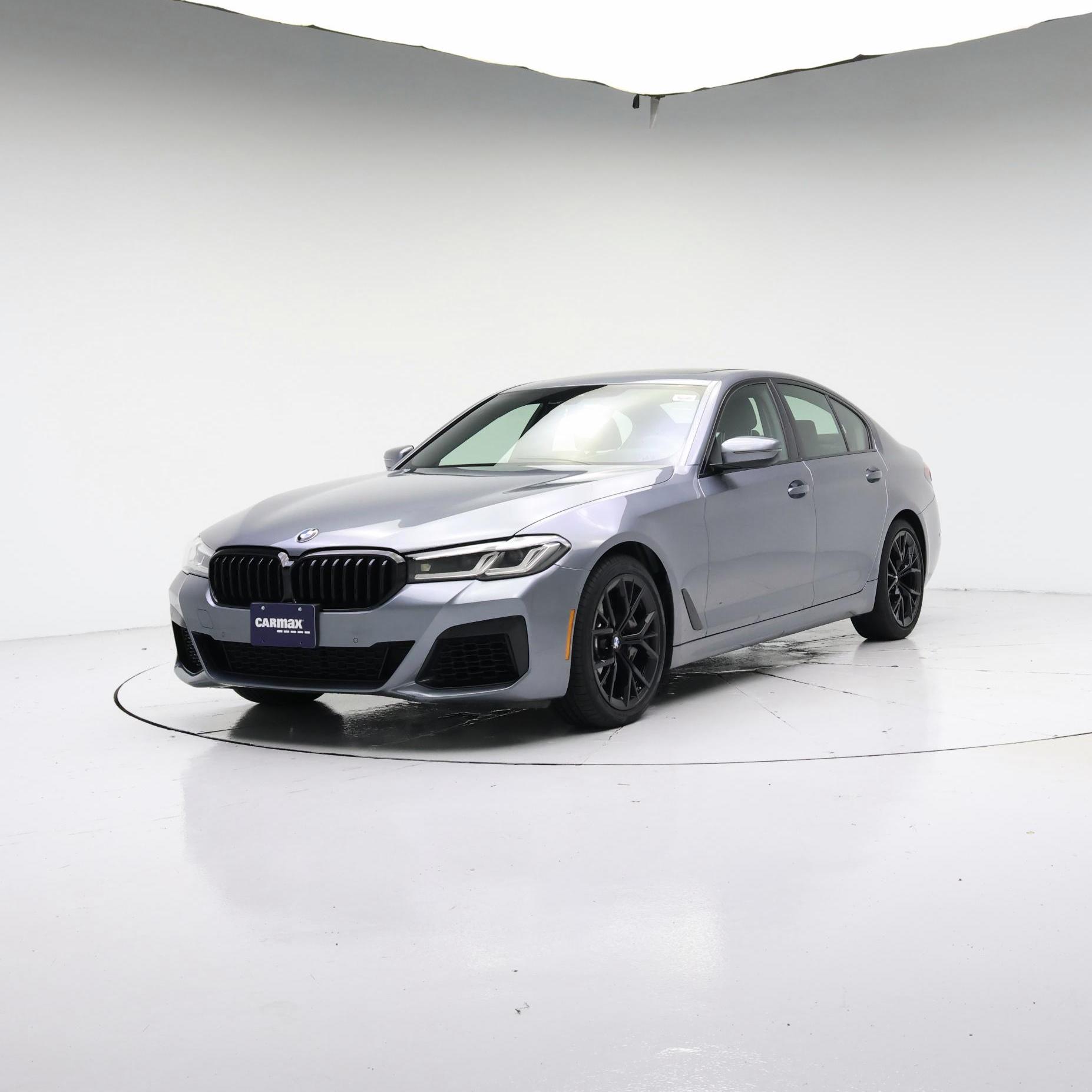 Thumbnail: 2021 BMW 5 Series - 4