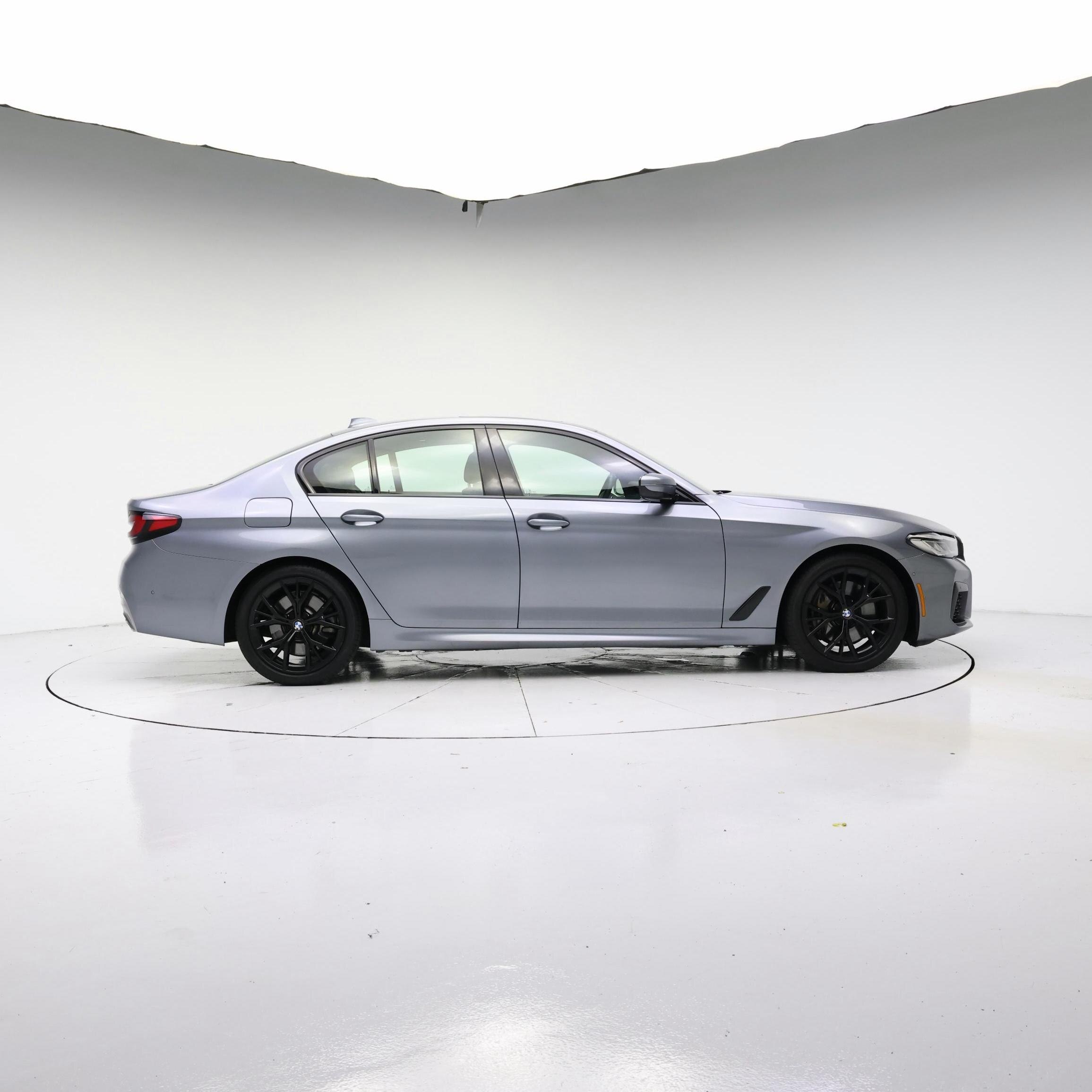 Thumbnail: 2021 BMW 5 Series - 7