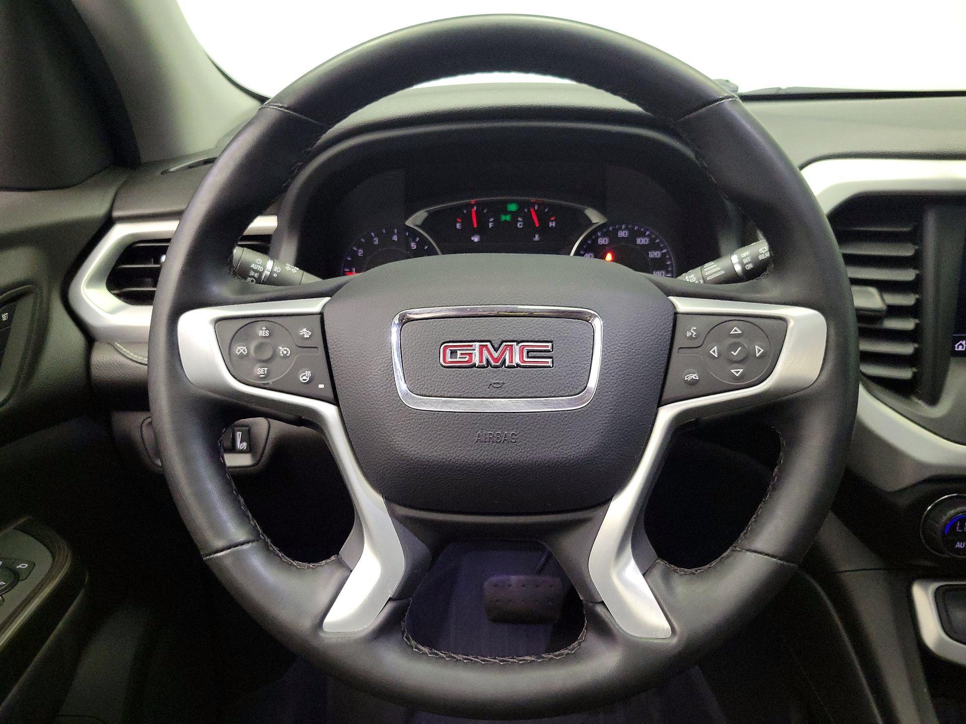 Thumbnail: 2023 GMC Acadia - 10