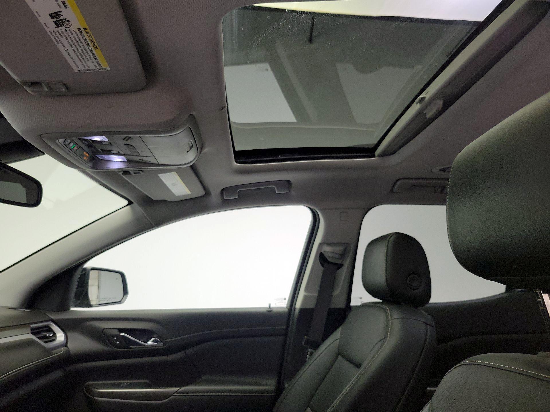 Thumbnail: 2023 GMC Acadia - 19