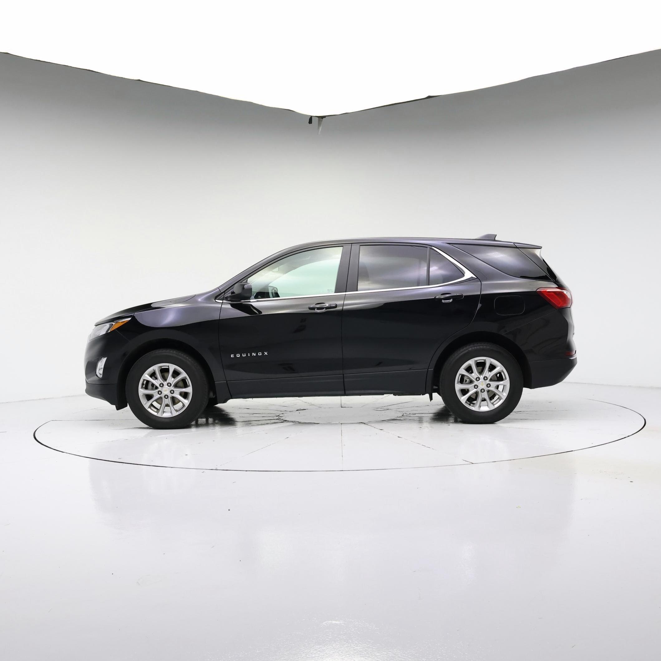 Thumbnail: 2021 Chevrolet Equinox - 3