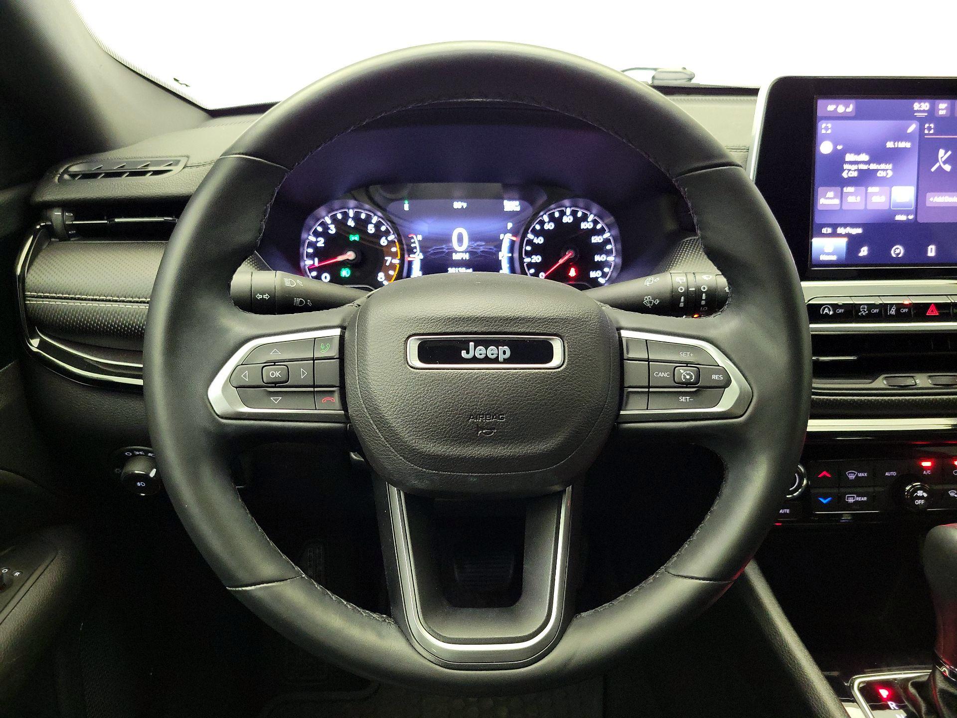 Thumbnail: 2022 Jeep Compass - 10