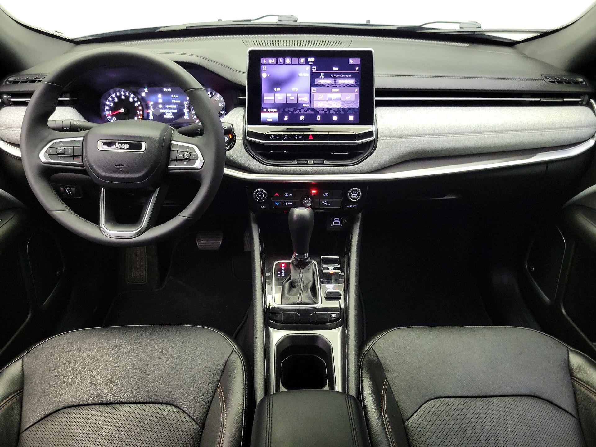 Thumbnail: 2023 Jeep Compass - 9