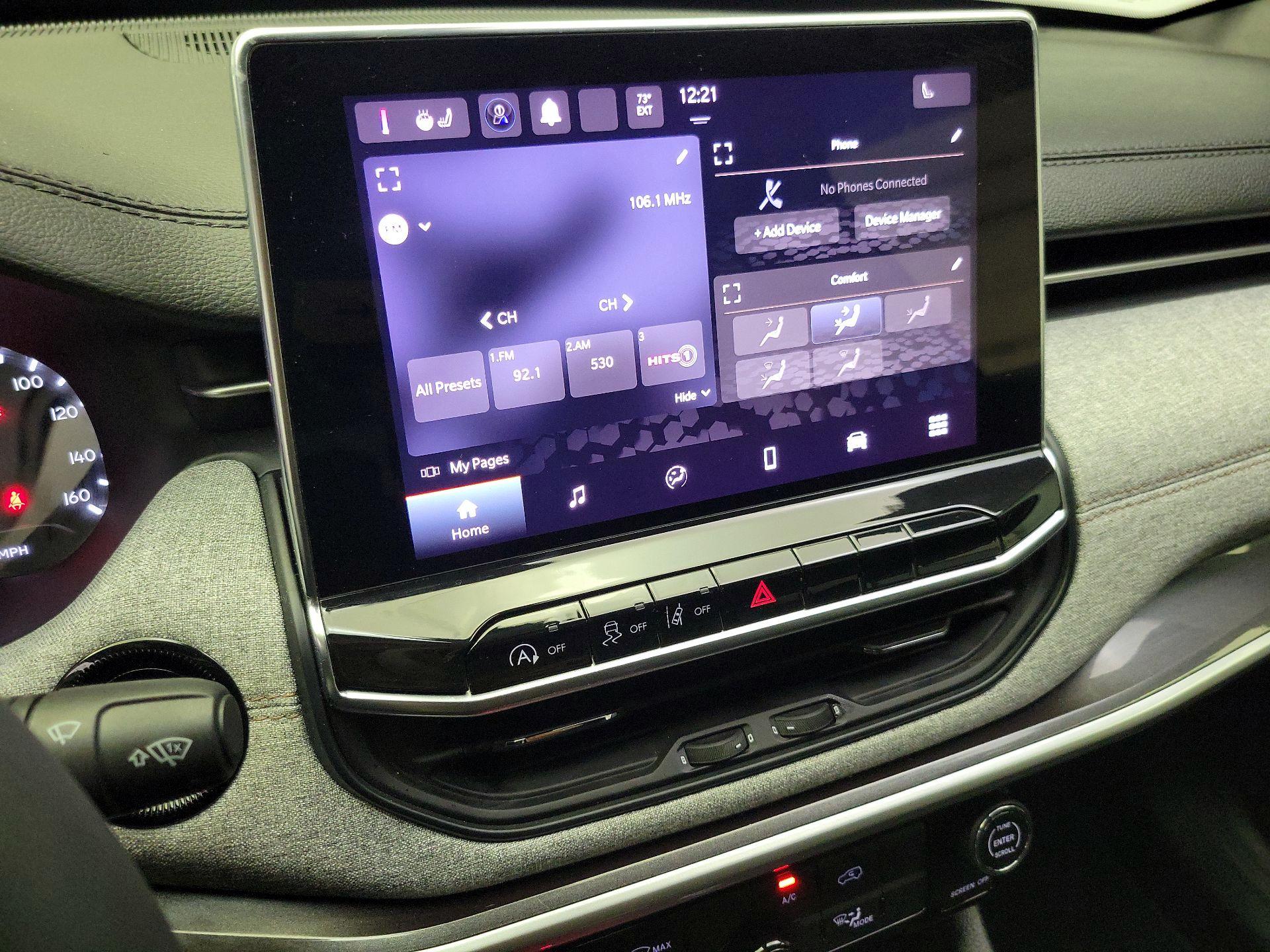 Thumbnail: 2023 Jeep Compass - 15