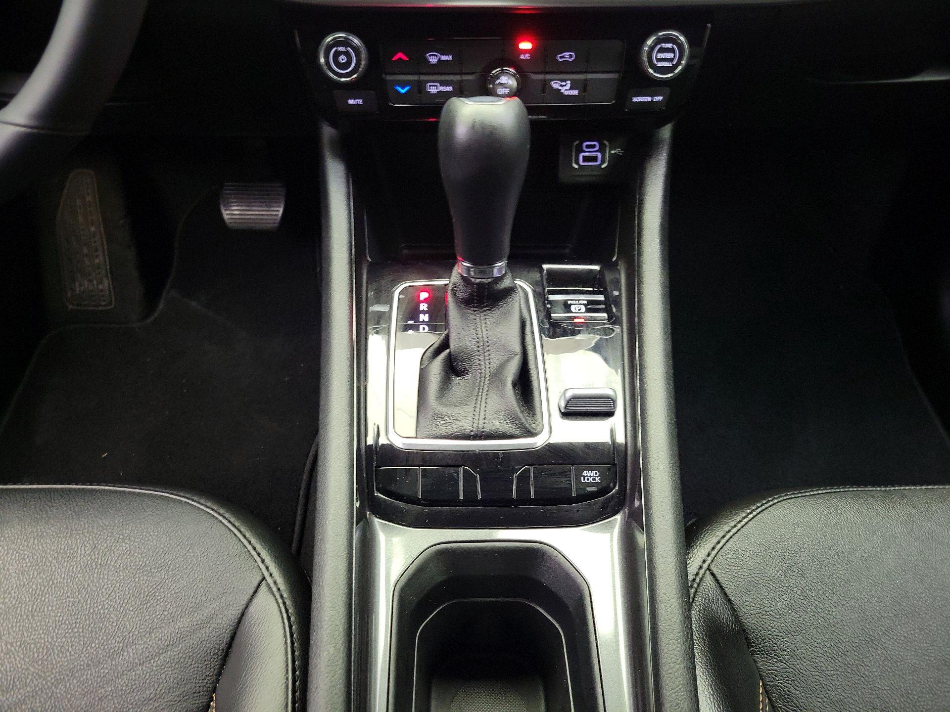 Thumbnail: 2023 Jeep Compass - 17