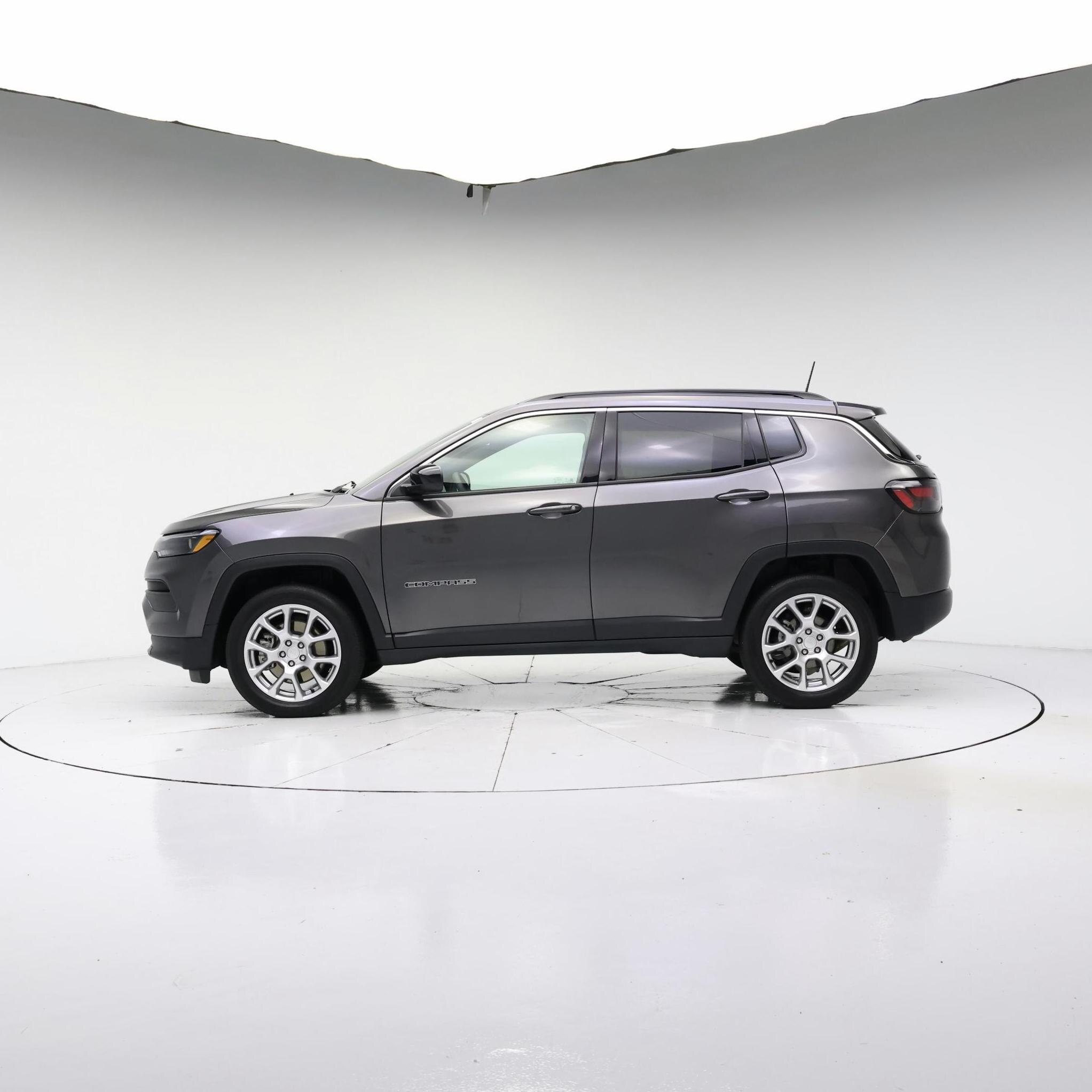 Thumbnail: 2023 Jeep Compass - 7