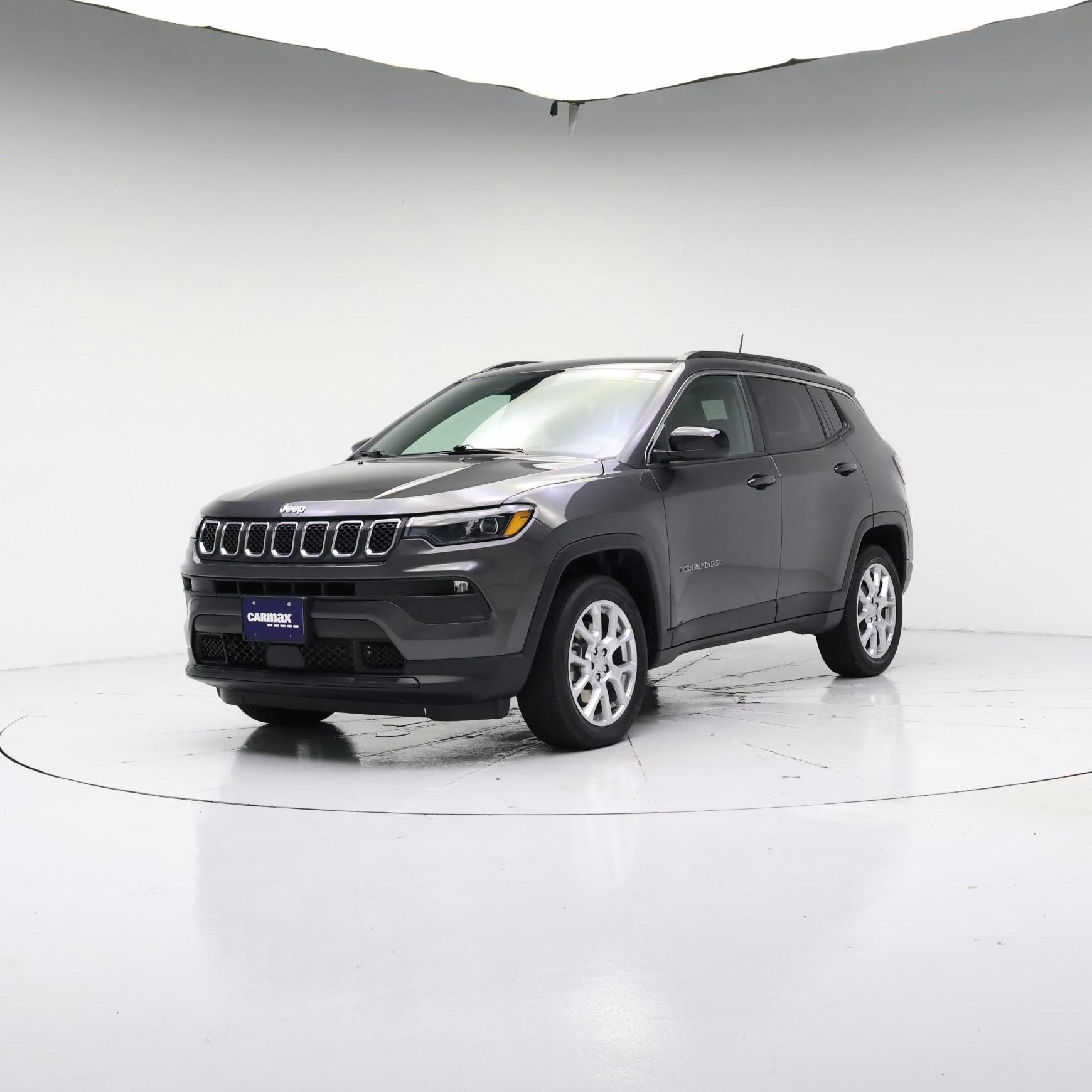 Thumbnail: 2023 Jeep Compass - 8