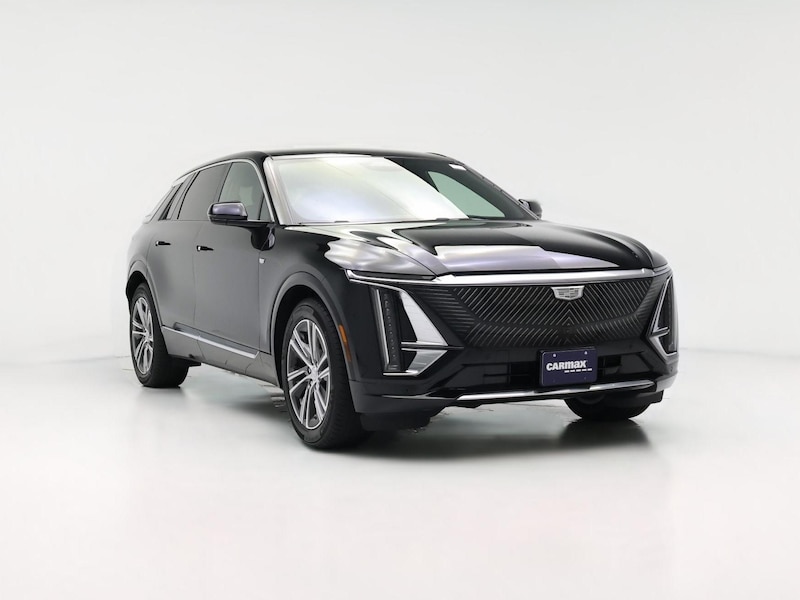 2024 Cadillac Lyriq Luxury 1 -
                  Kenosha, WI