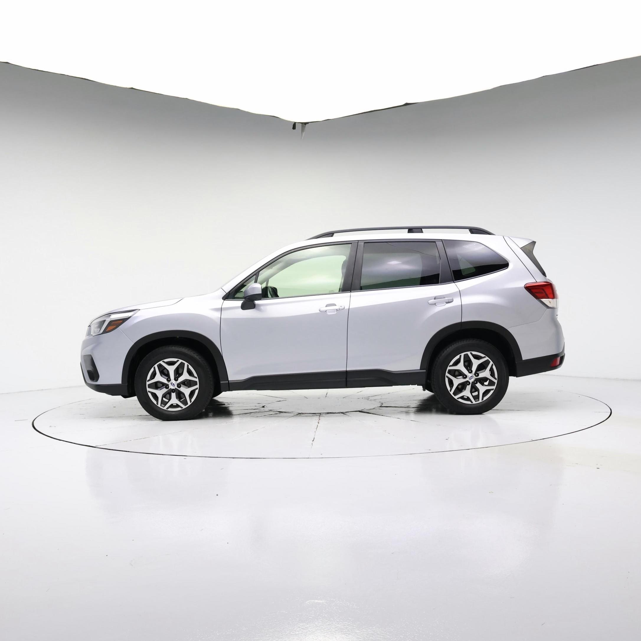 Thumbnail: 2021 Subaru Forester - 3