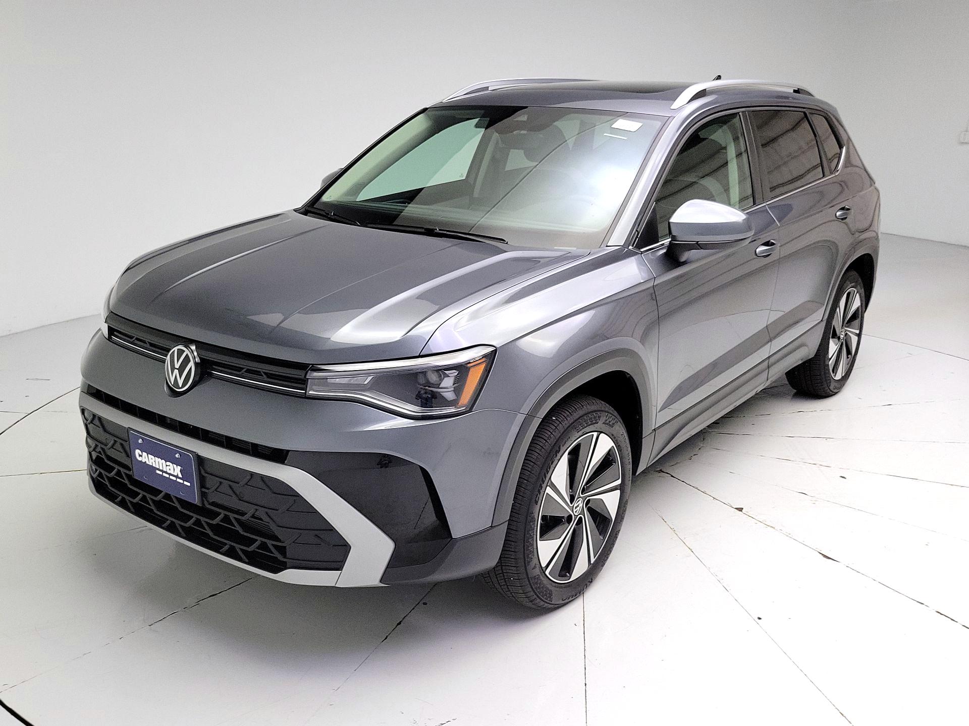 Thumbnail: 2025 Volkswagen Taos - 3